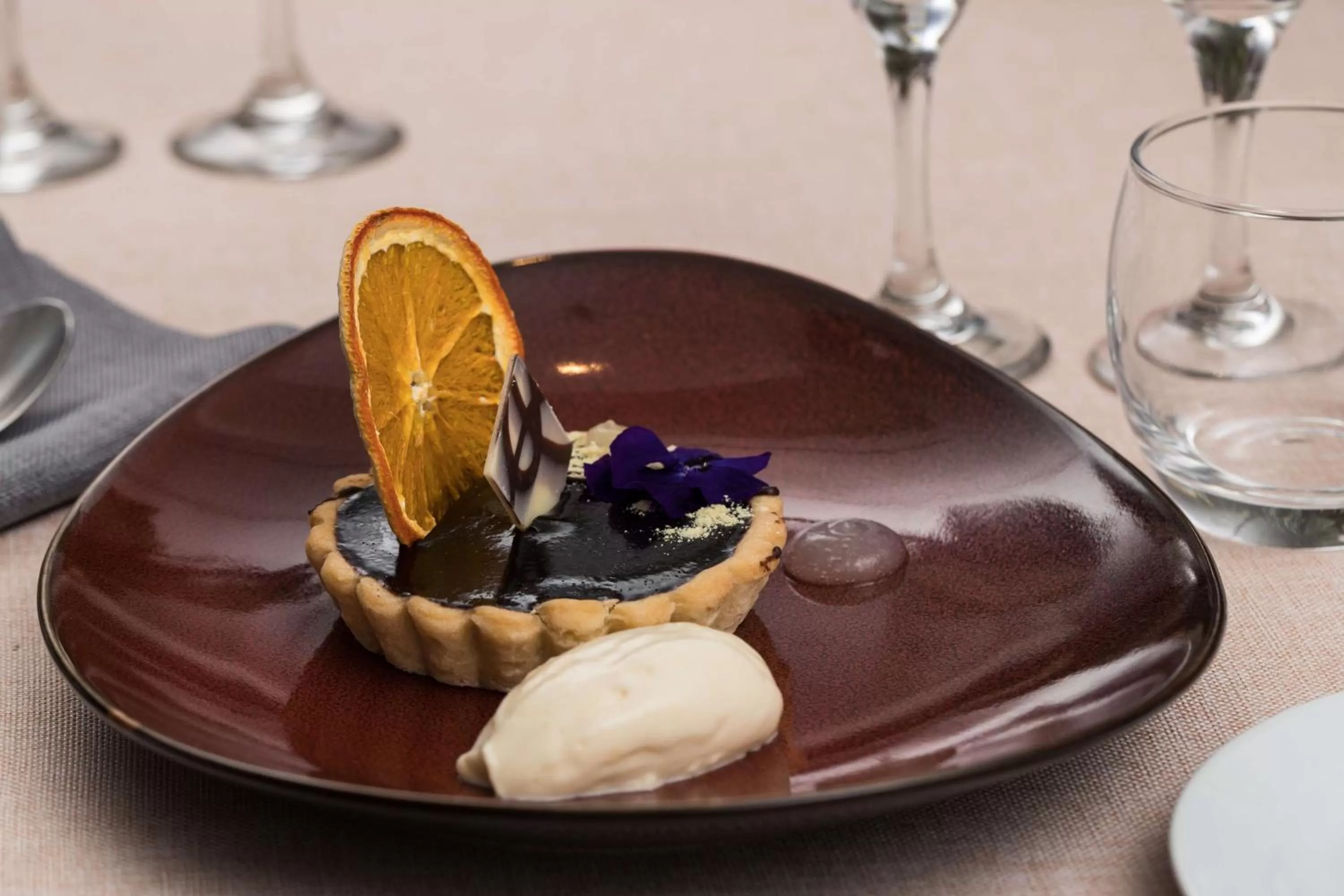 Restaurant/places to eat in Rydges Parramatta