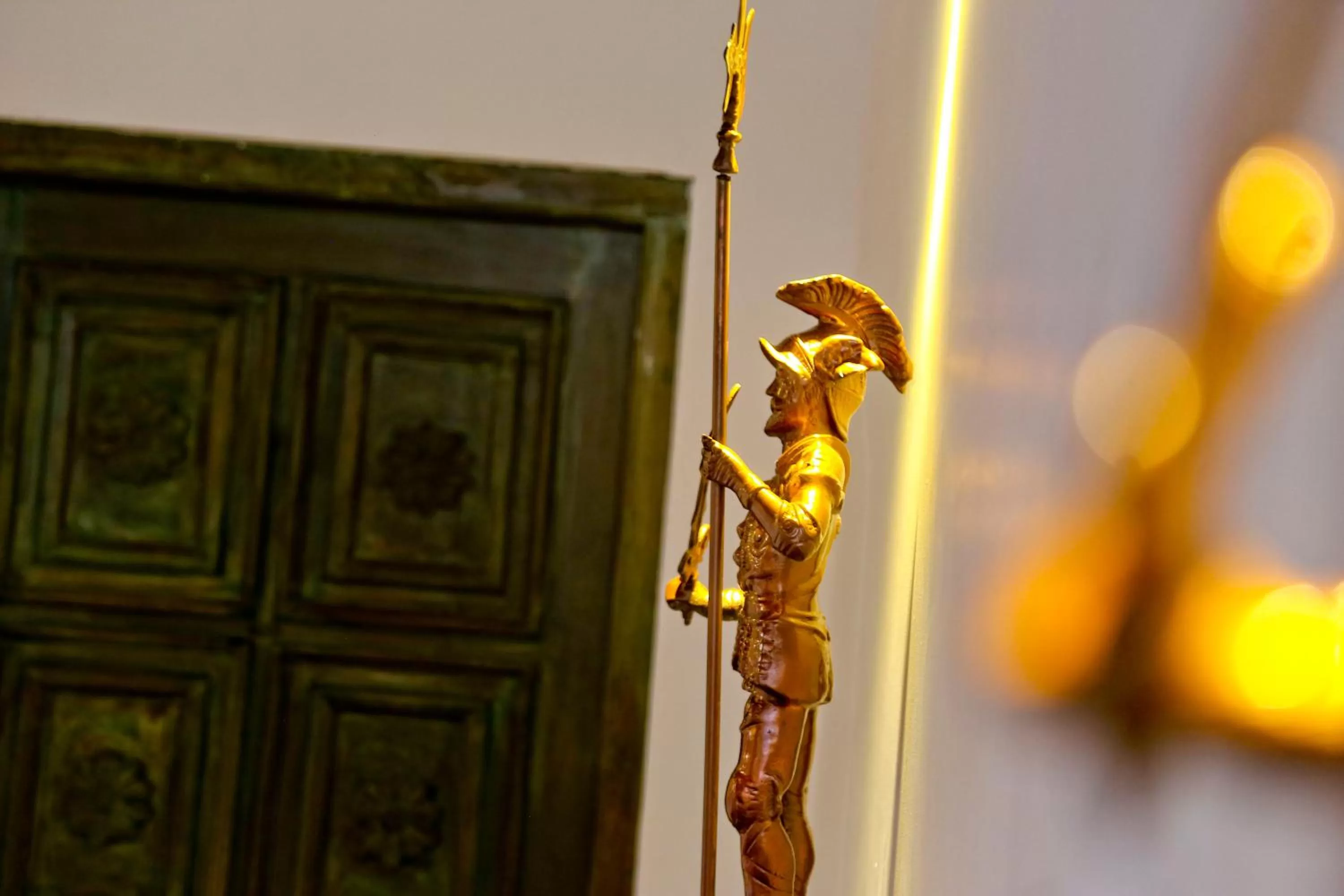 Decorative detail in Kubura Resort