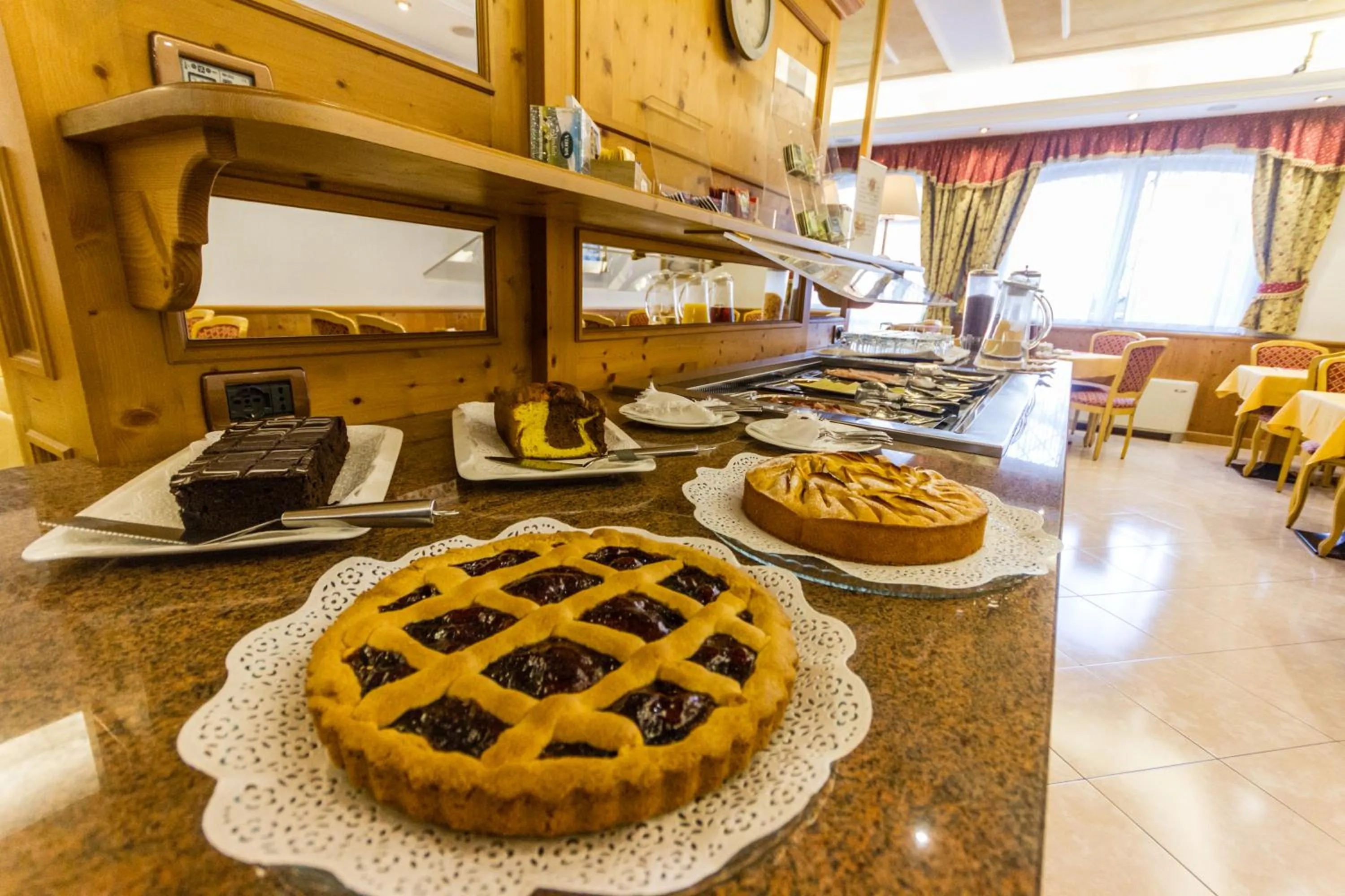 Food and drinks in Hotel Sant'Ilario