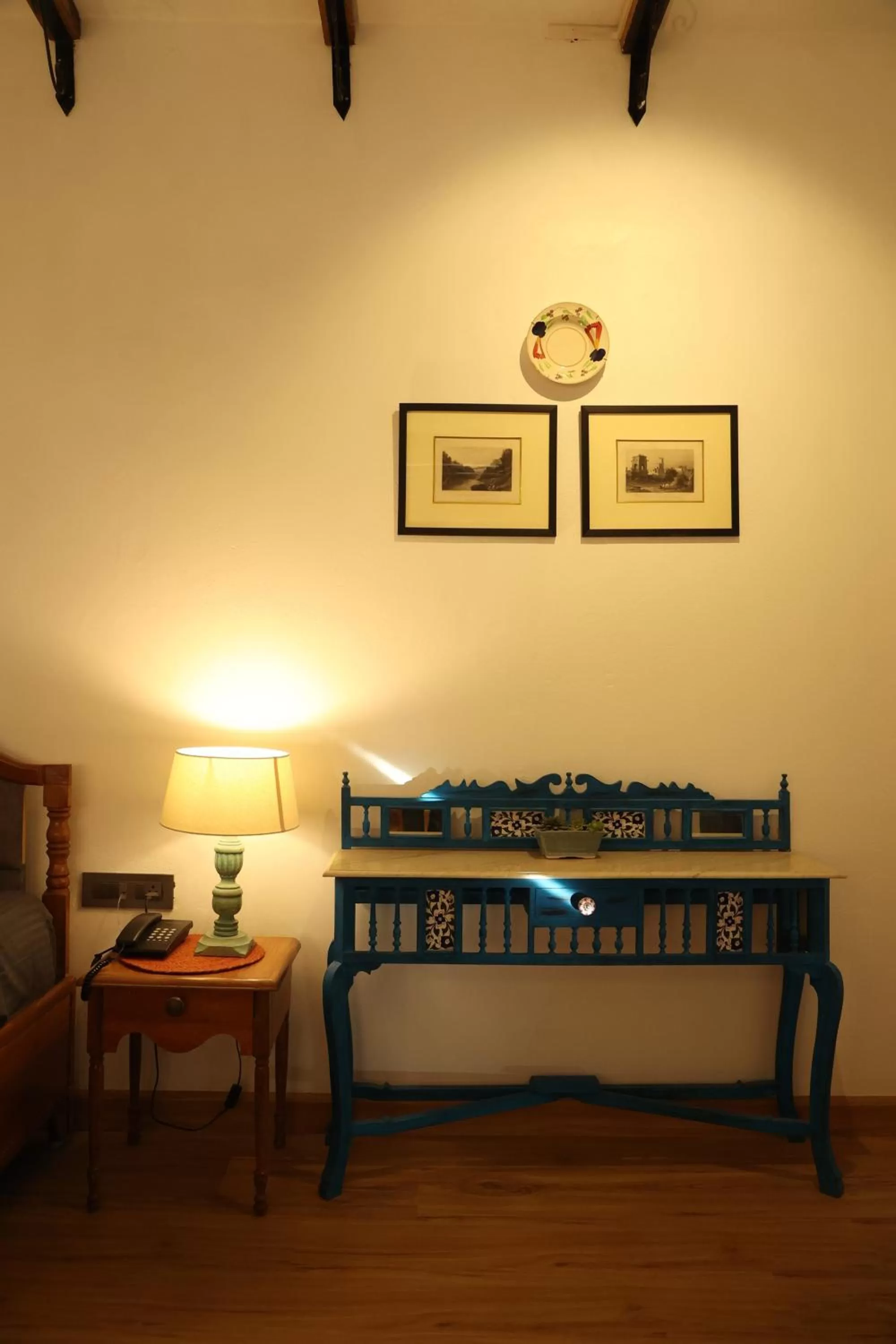 hair dresser in The Lanswood Estate