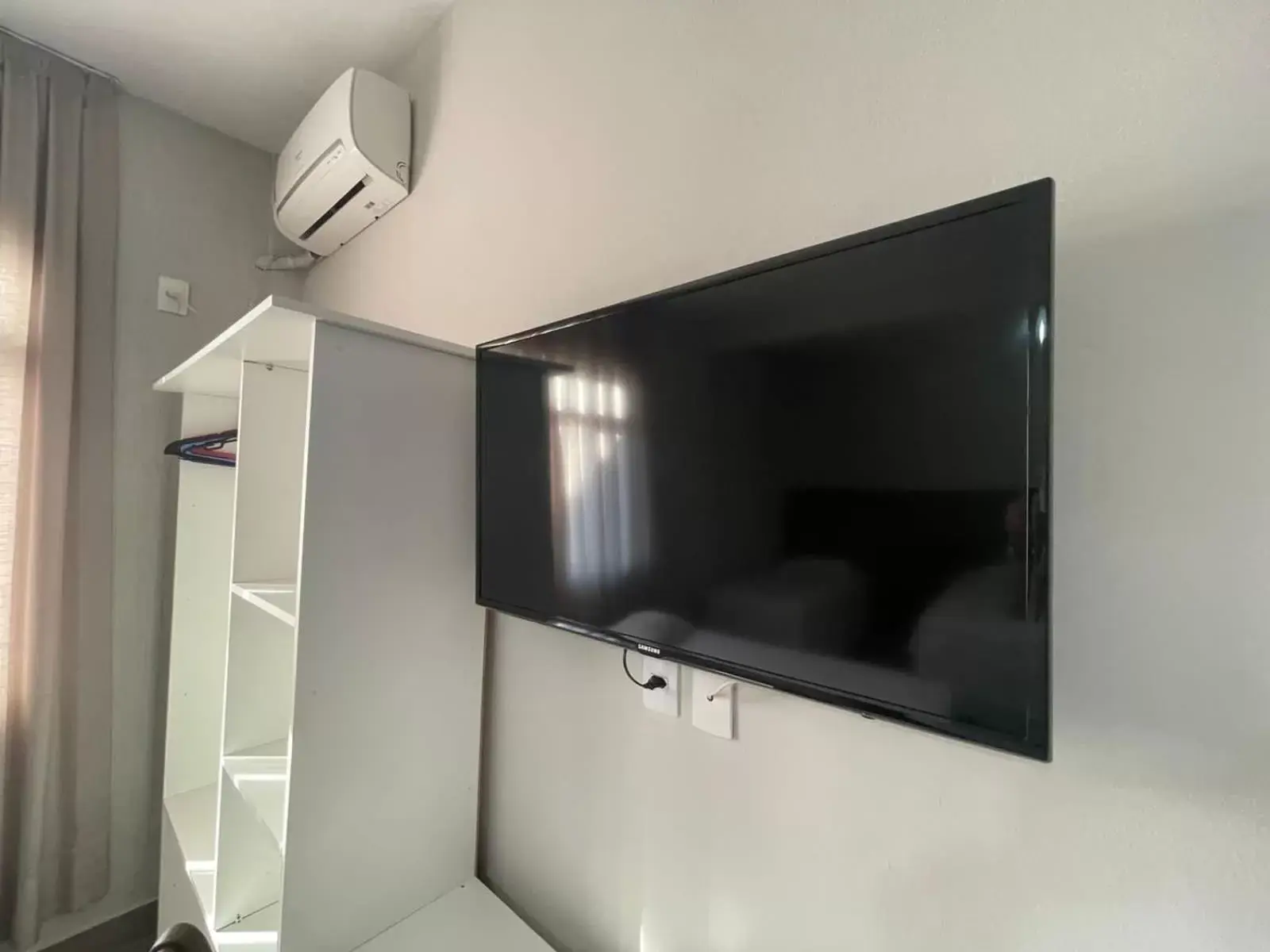 Standard Twin Room - single occupancy in Shallom Hotel Standard Twin Room - single occupancy in Shallom Hotel