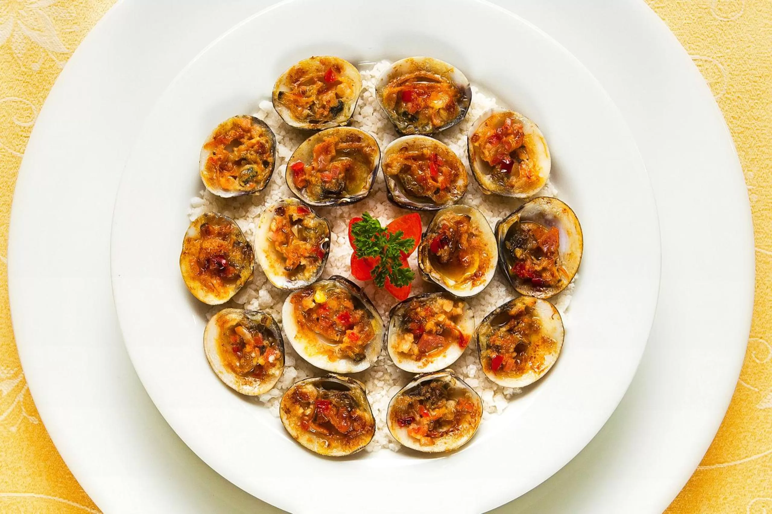 Restaurant/places to eat, Food in Hotel Victoria