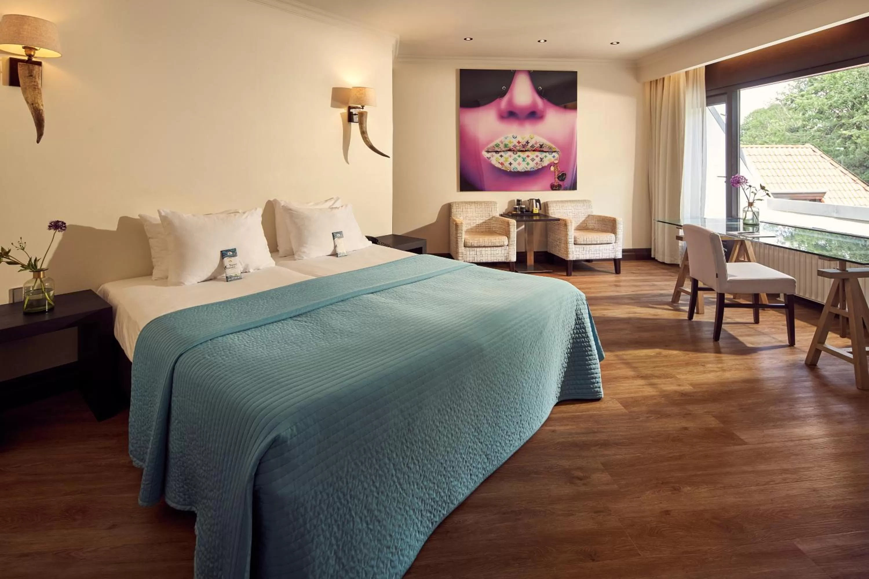 Photo of the whole room, Bed in Van der Valk Hotel Arnhem