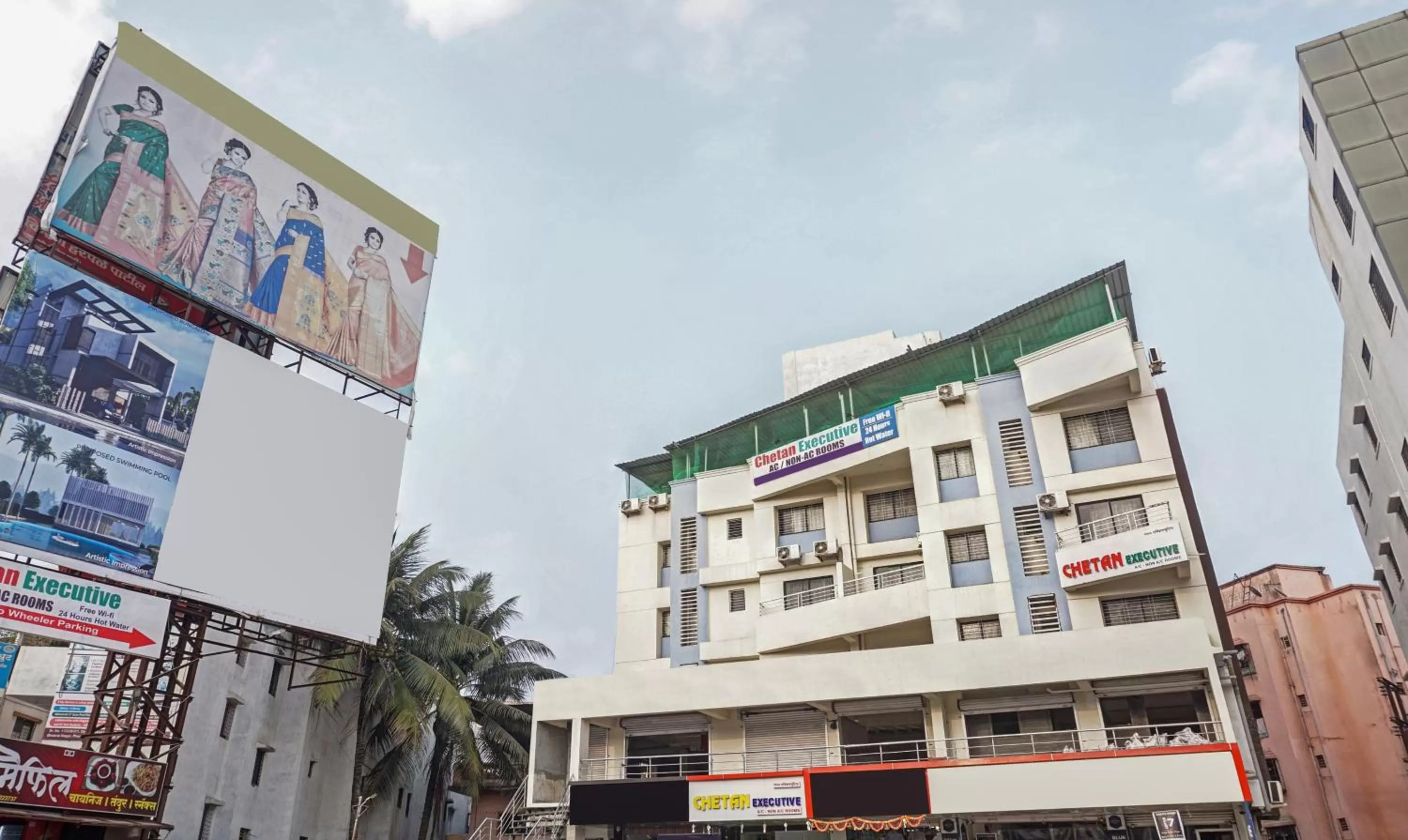 Property Building in Treebo Trend Chetan Executive Hadapsar Phursungi