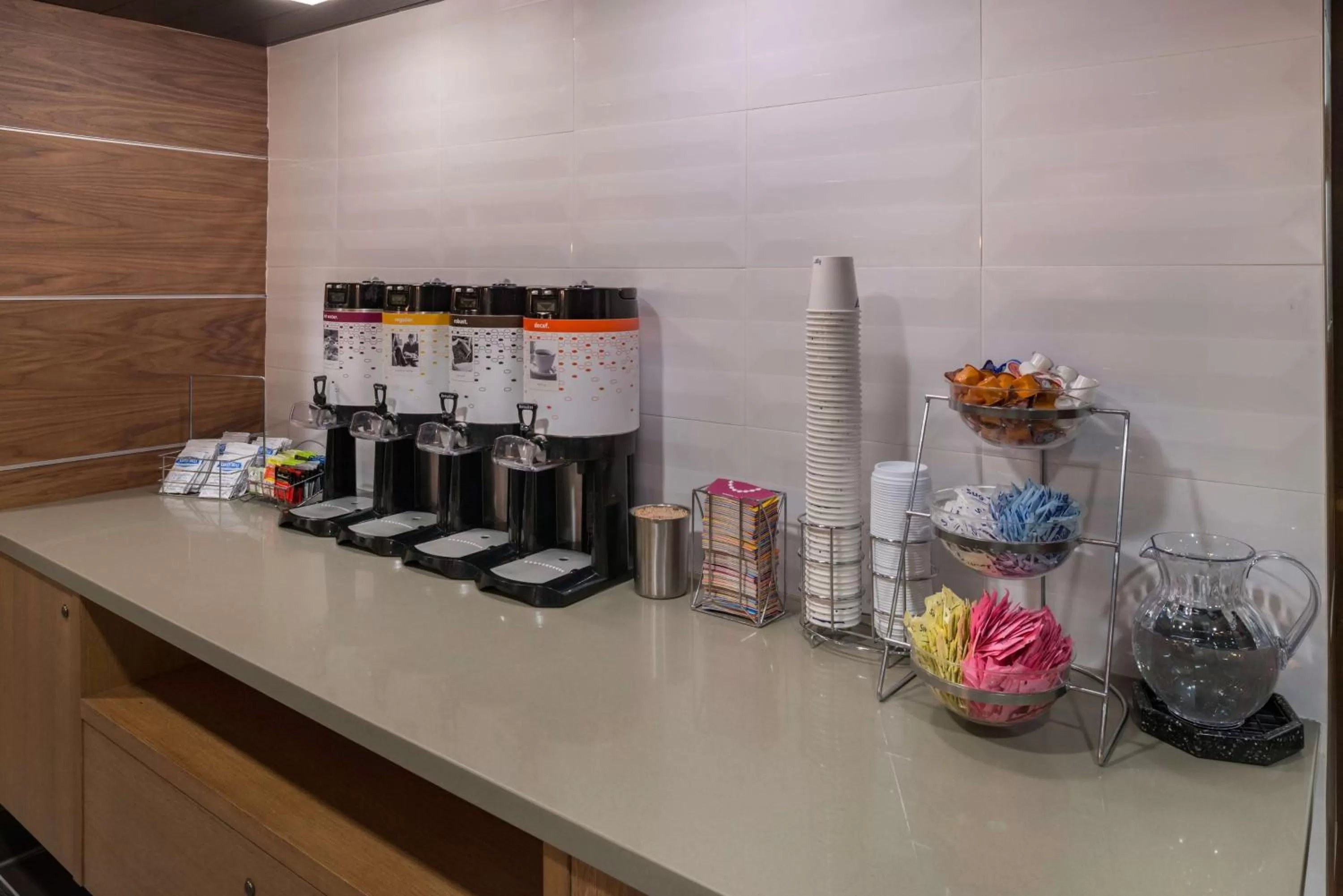 Breakfast in Hampton Inn San Francisco Downtown/Convention Center