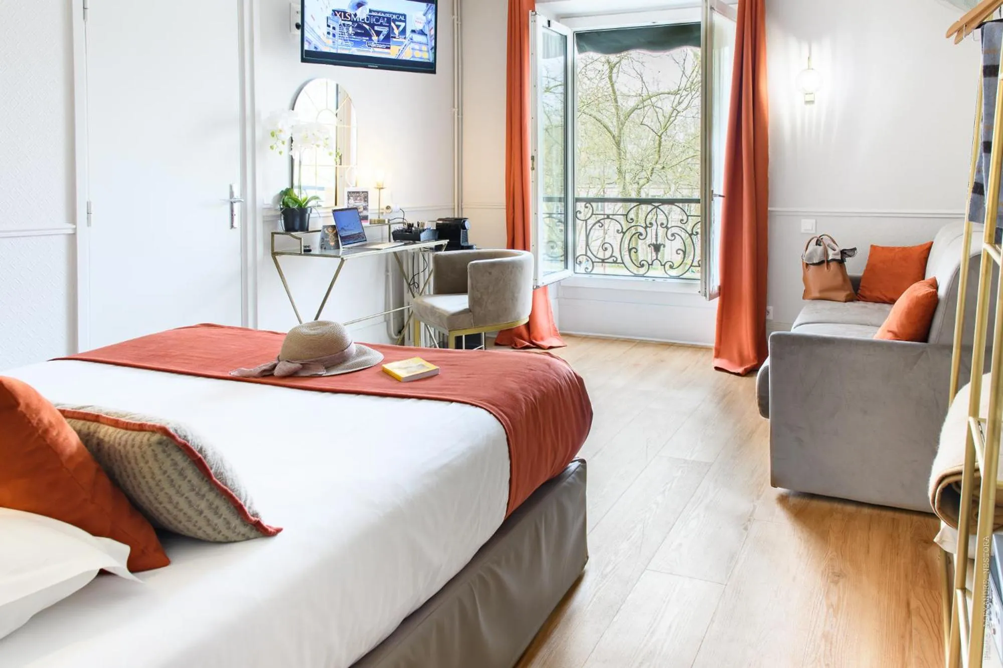 Bed in A l'Hôtel Des Roys