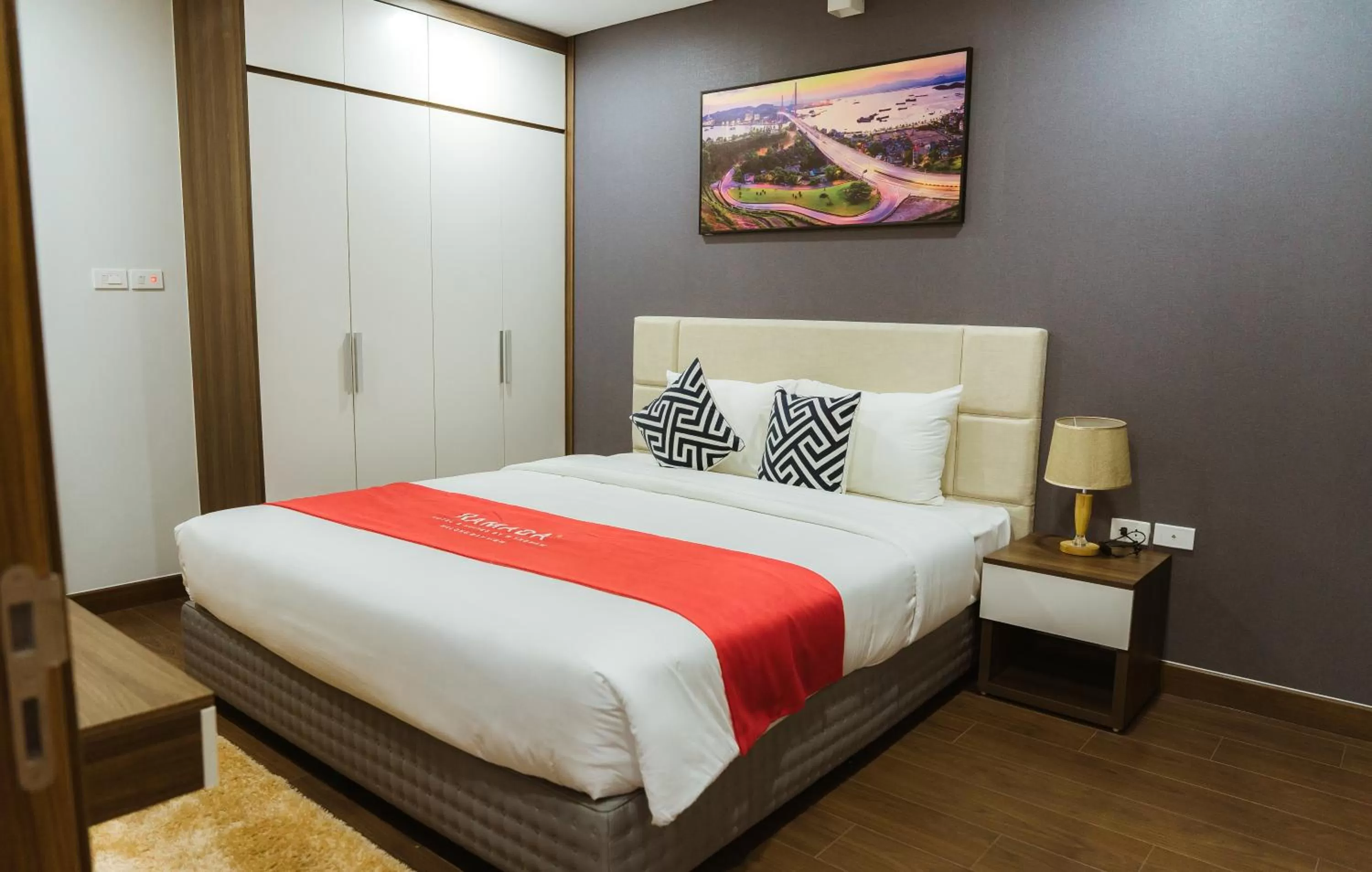 Bedroom, Bed in Ramada Hotel & Suites by Wyndham Halong Bay View