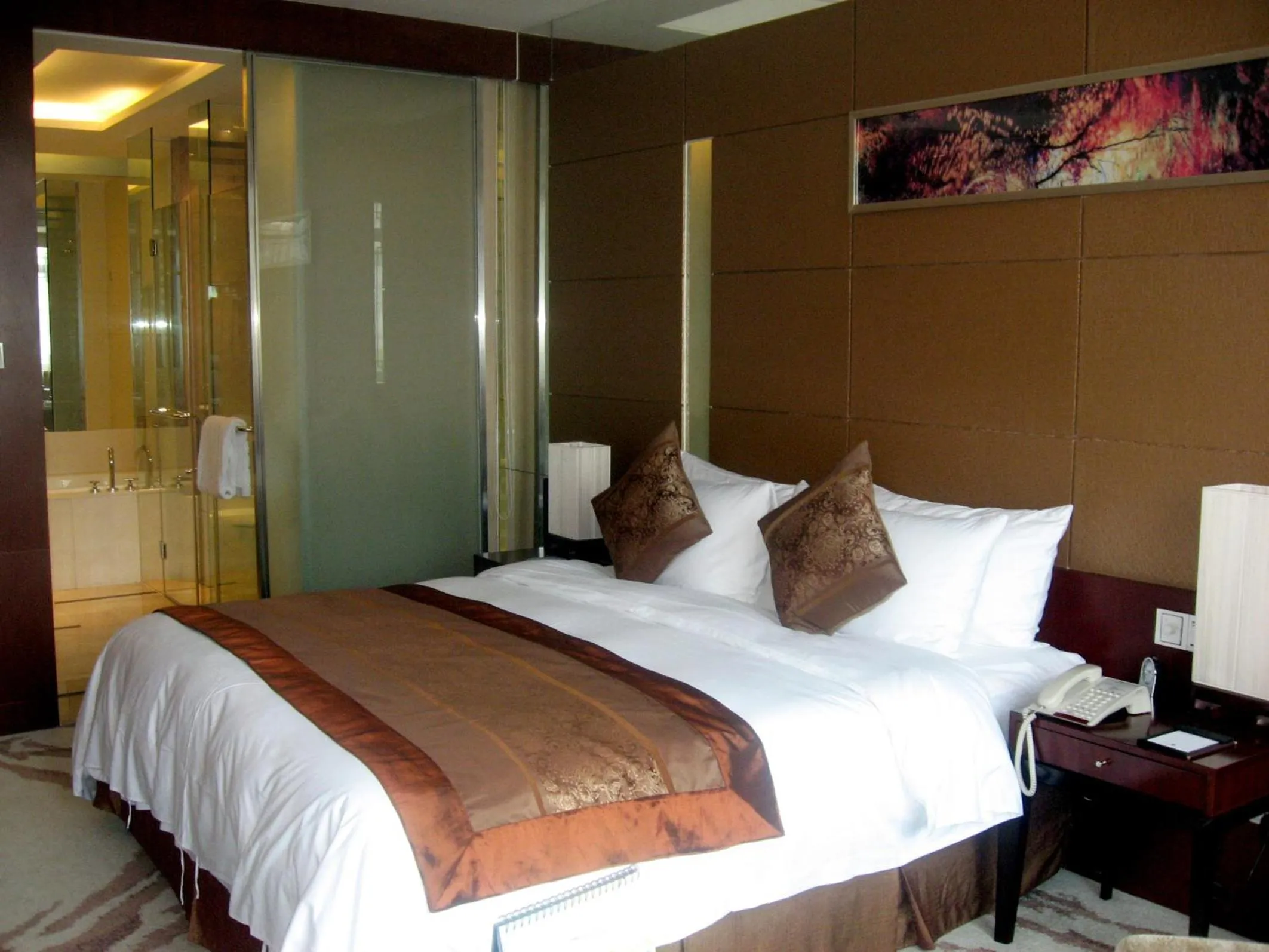 Photo of the whole room, Bed in Wyndham Garden Suzhou