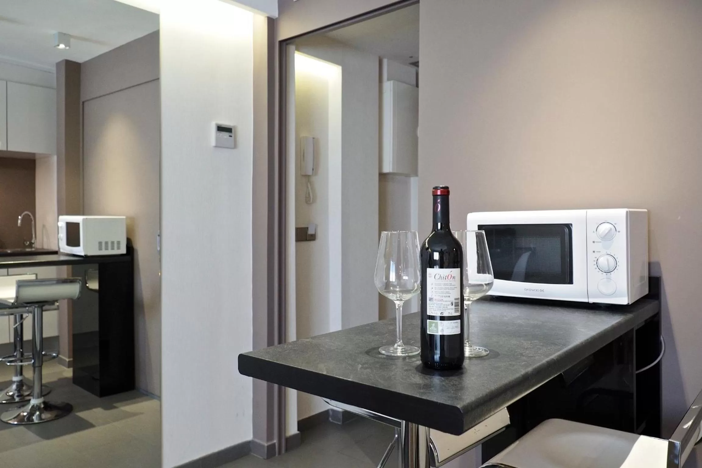 Alcoholic drinks in Barcelona Fifteen central Aparthotel