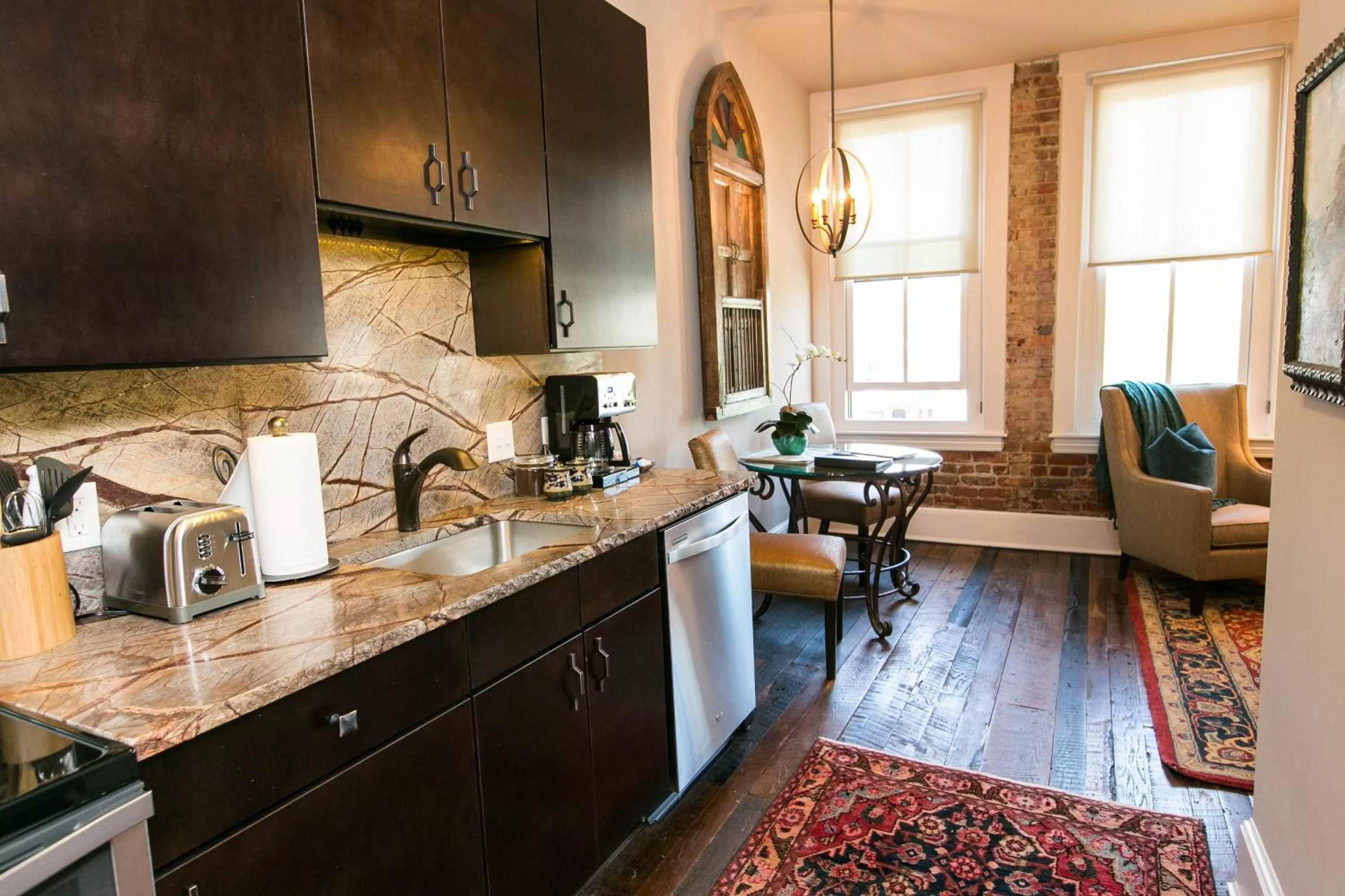 Kitchen or kitchenette in The Windsor - Asheville