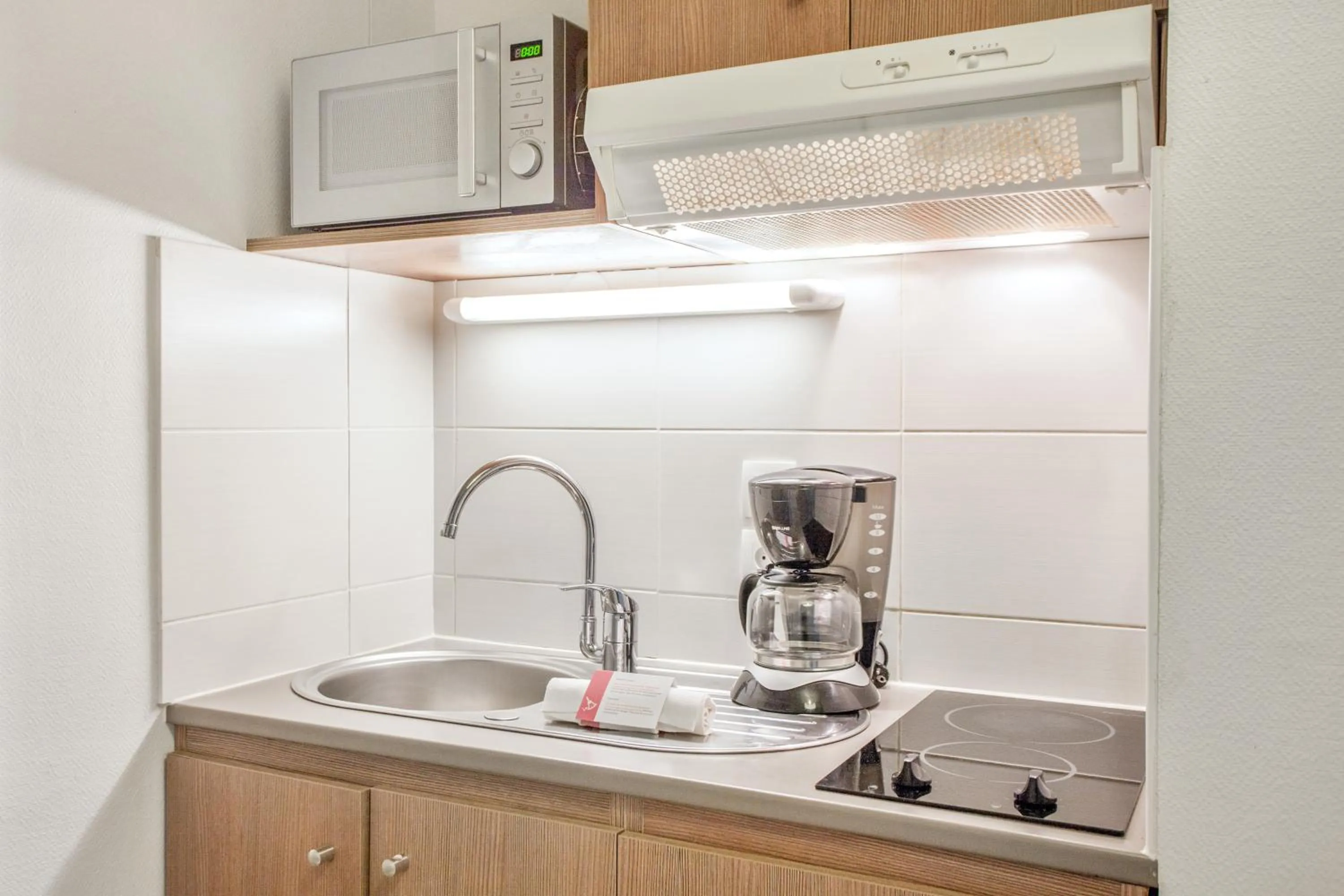 Coffee/tea facilities in Appart'City Classic Annemasse Centre - Pays de Genève