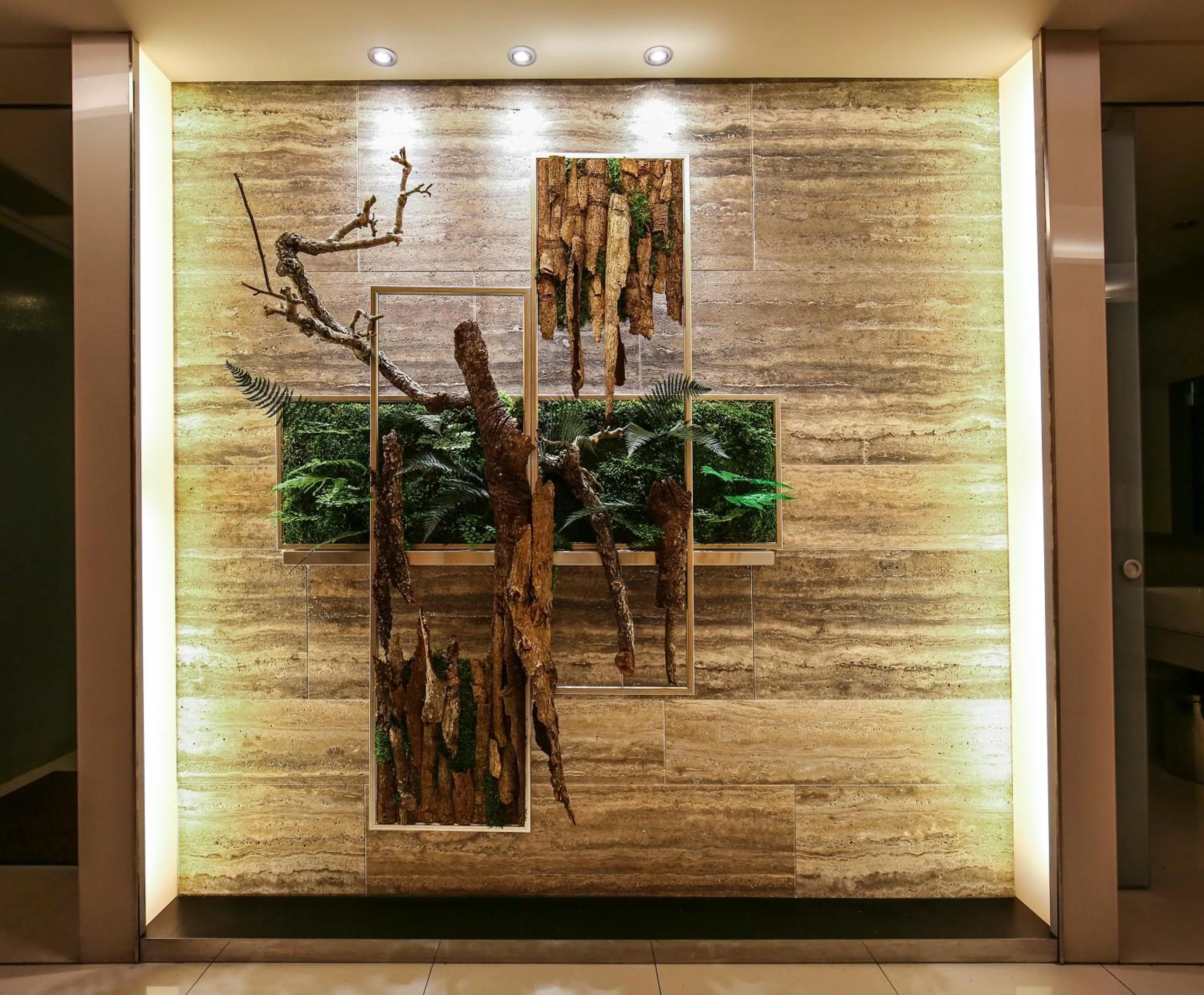 Restaurant/places to eat in Dandy Hotel-Daan Park Branch