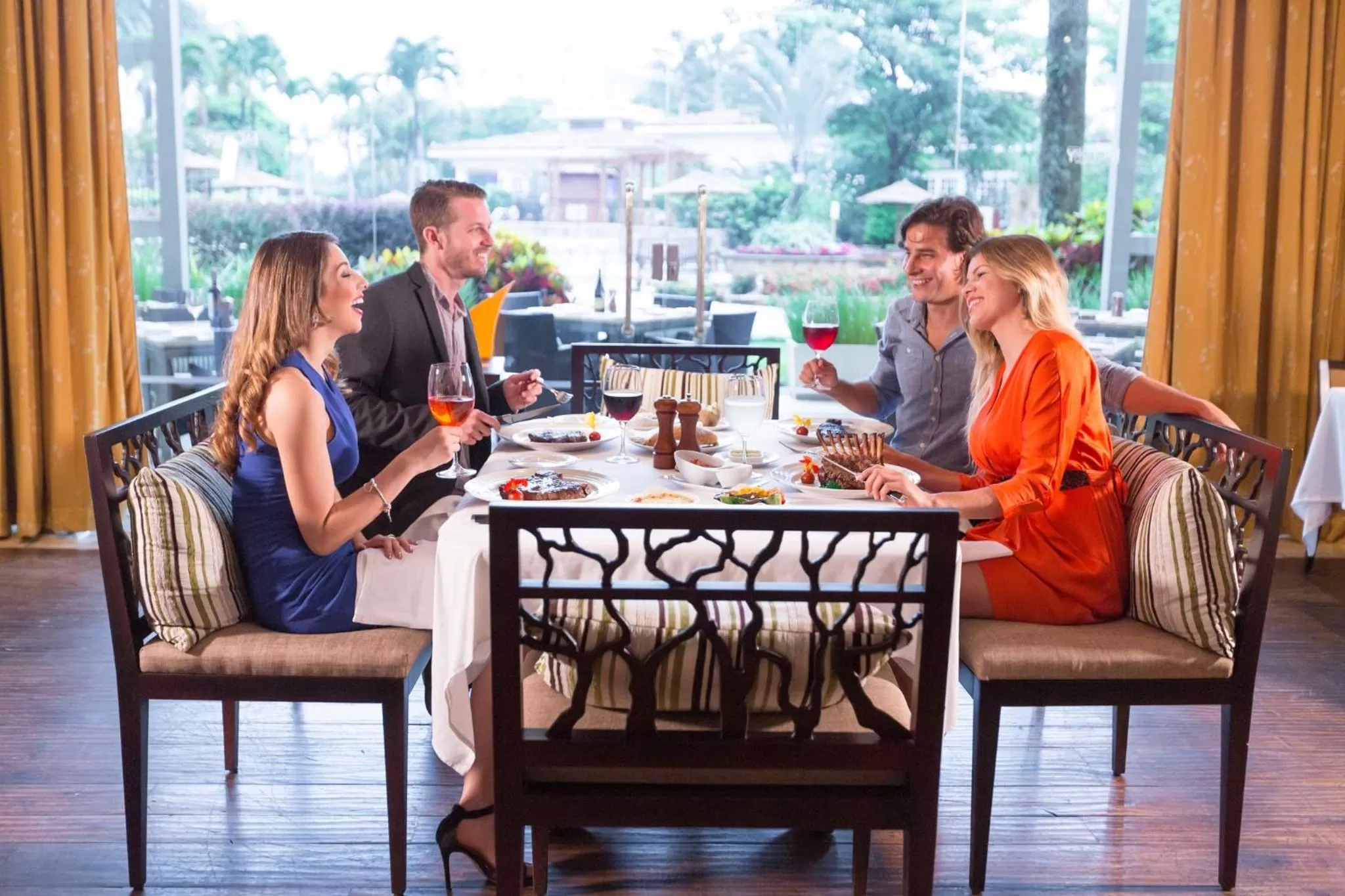 Restaurant/places to eat in InterContinental Costa Rica at Multiplaza Mall by IHG