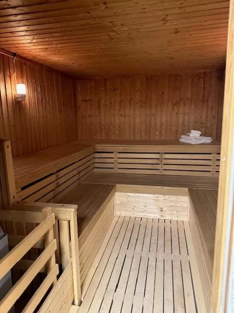 Sauna in Almnäs Park Hotel