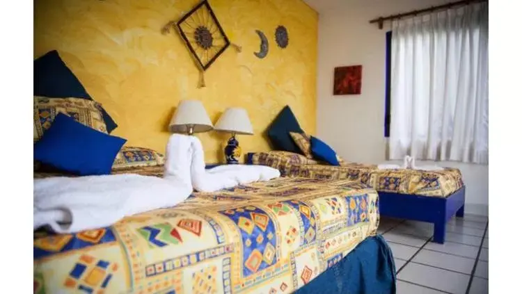 Twin Room - single occupancy in La Casa de los Globos Twin Room - single occupancy in La Casa de los Globos