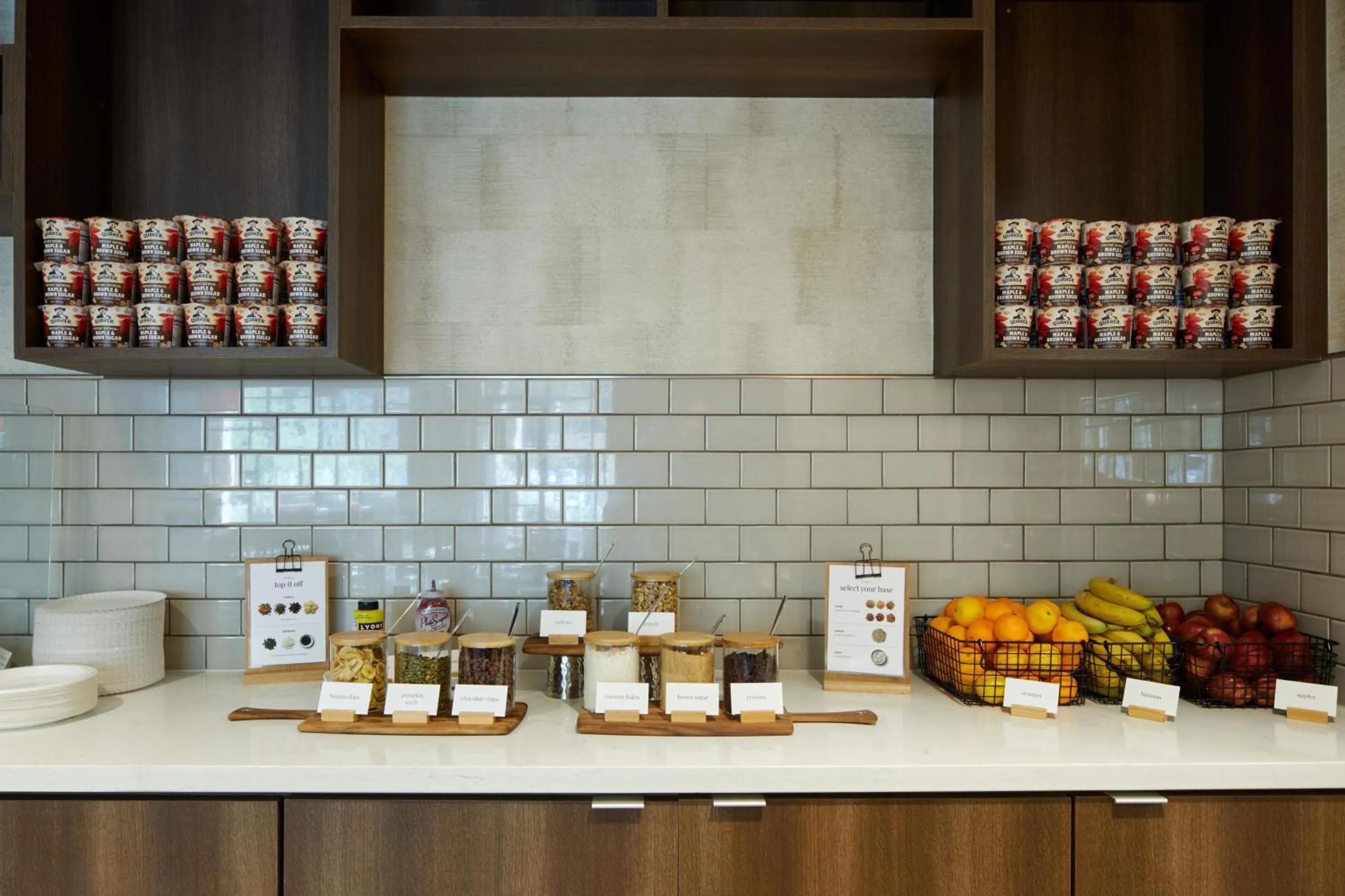 Breakfast in TownePlace Suites by Marriott Thousand Oaks Agoura Hills