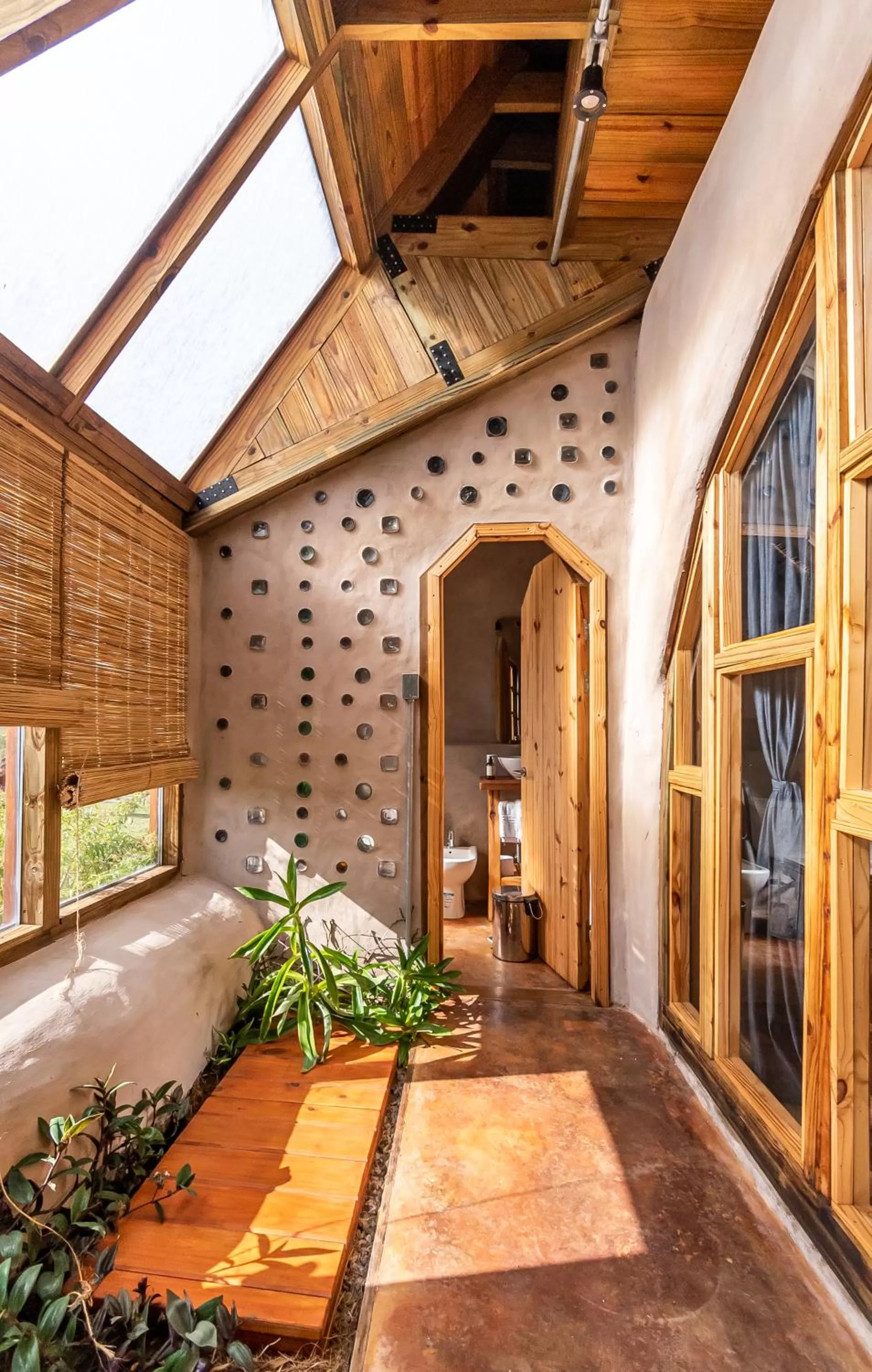 Property building in Caliu Earthship Ecolodge