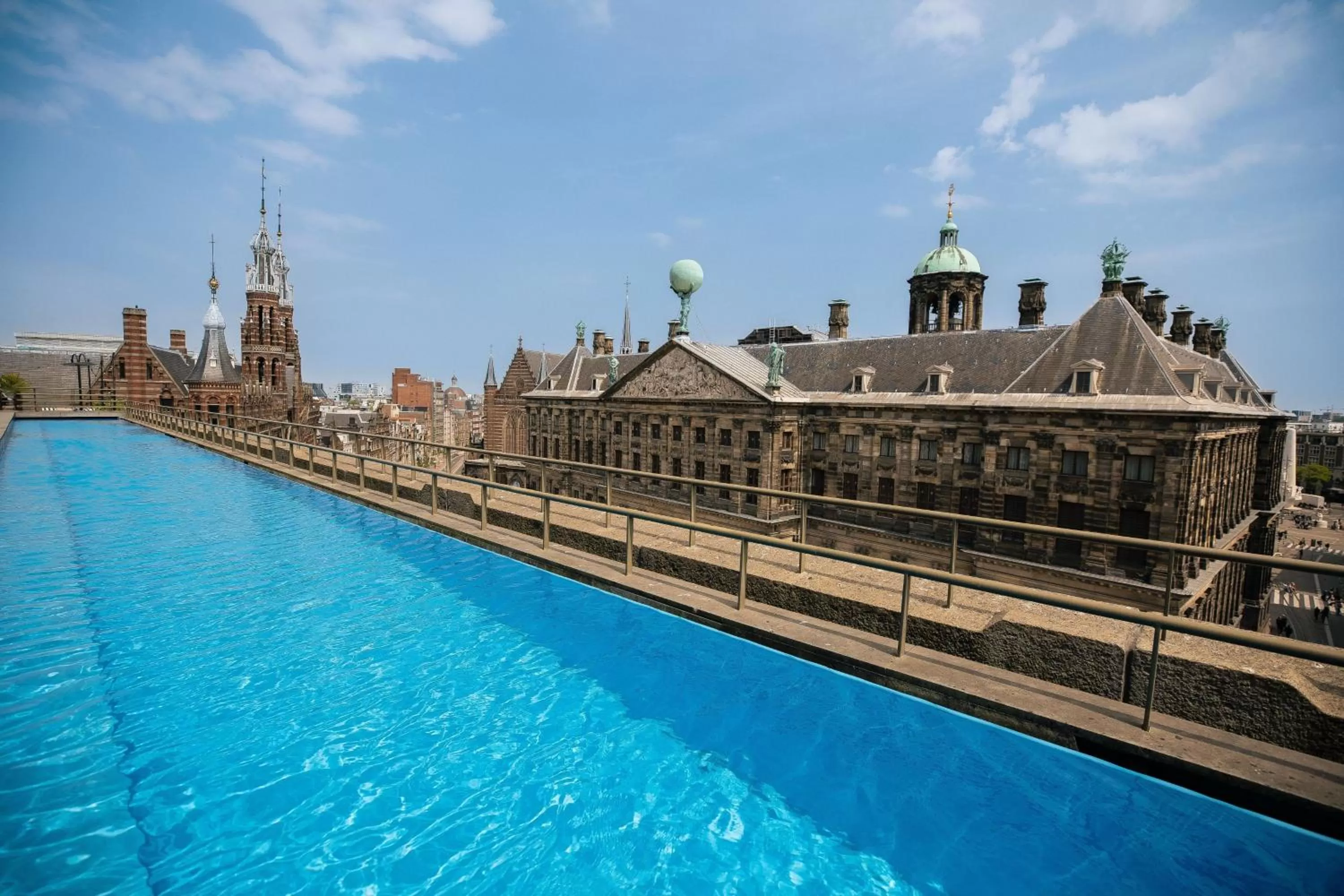 Swimming pool in W Amsterdam