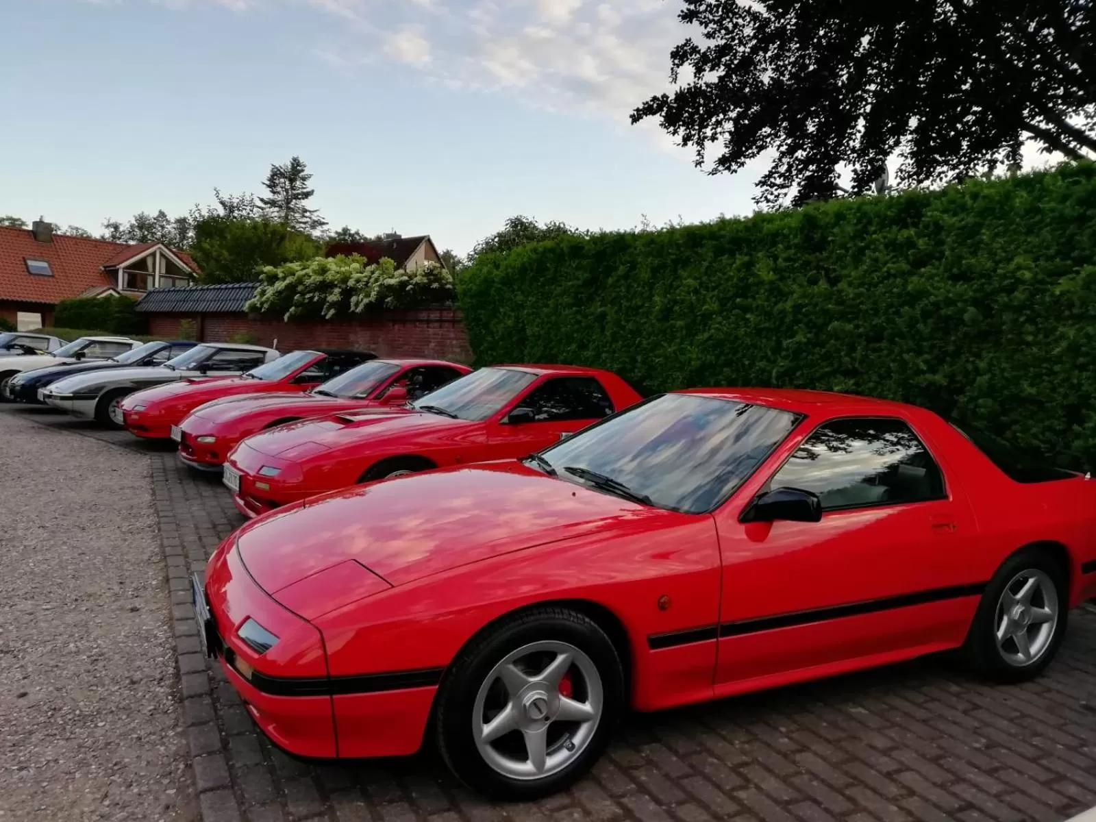 Parking in Hotel Fährhaus Niederkleveez