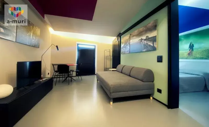 Seating Area in A-MURI Seating Area in A-MURI