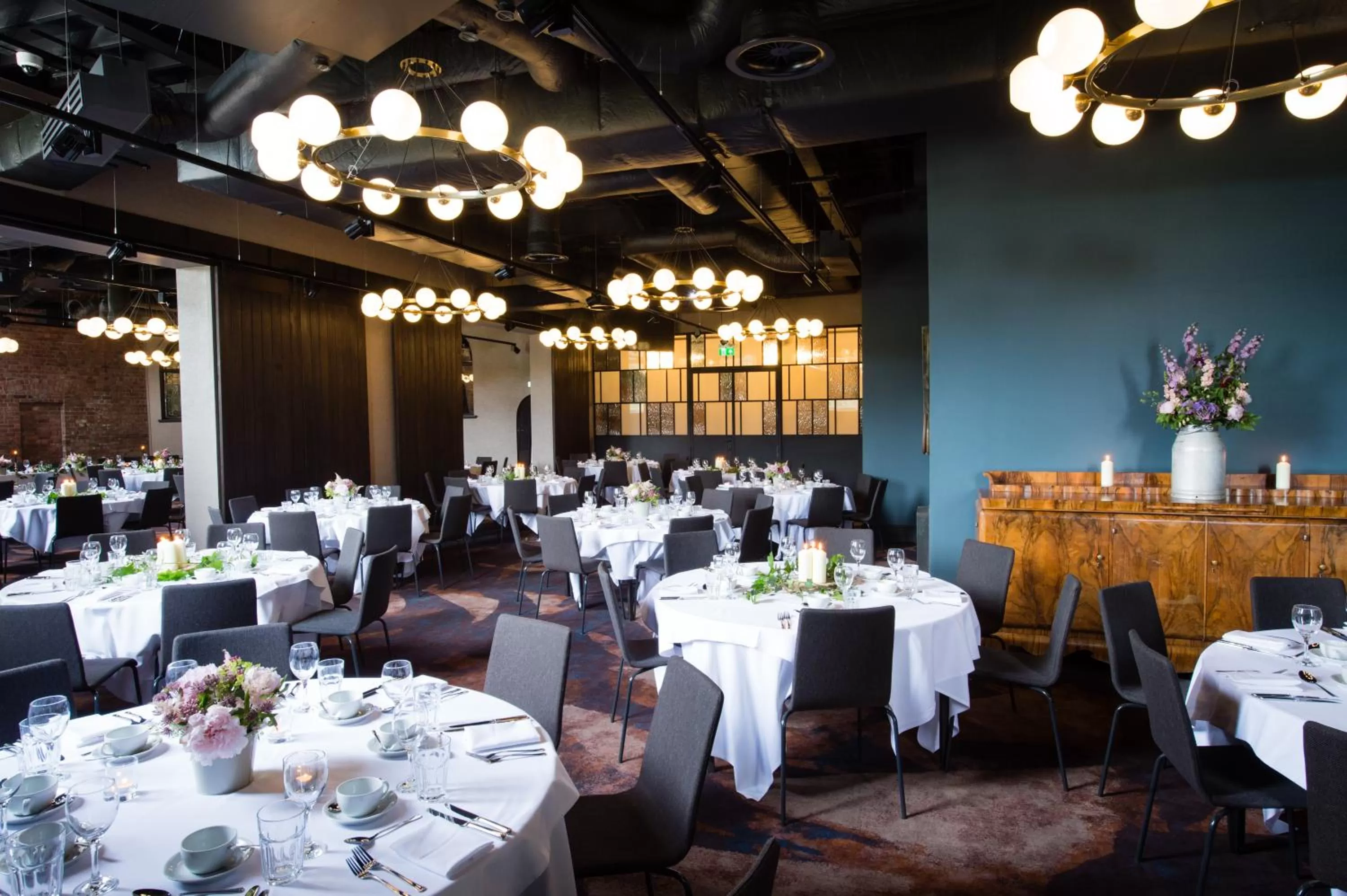 Banquet/Function facilities in Avon Gorge by Hotel du Vin