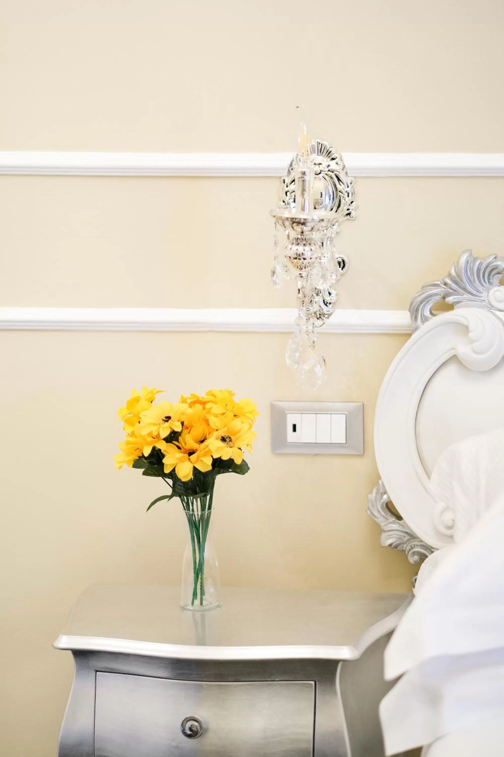 Decorative detail, Bed in B&B Kingsman