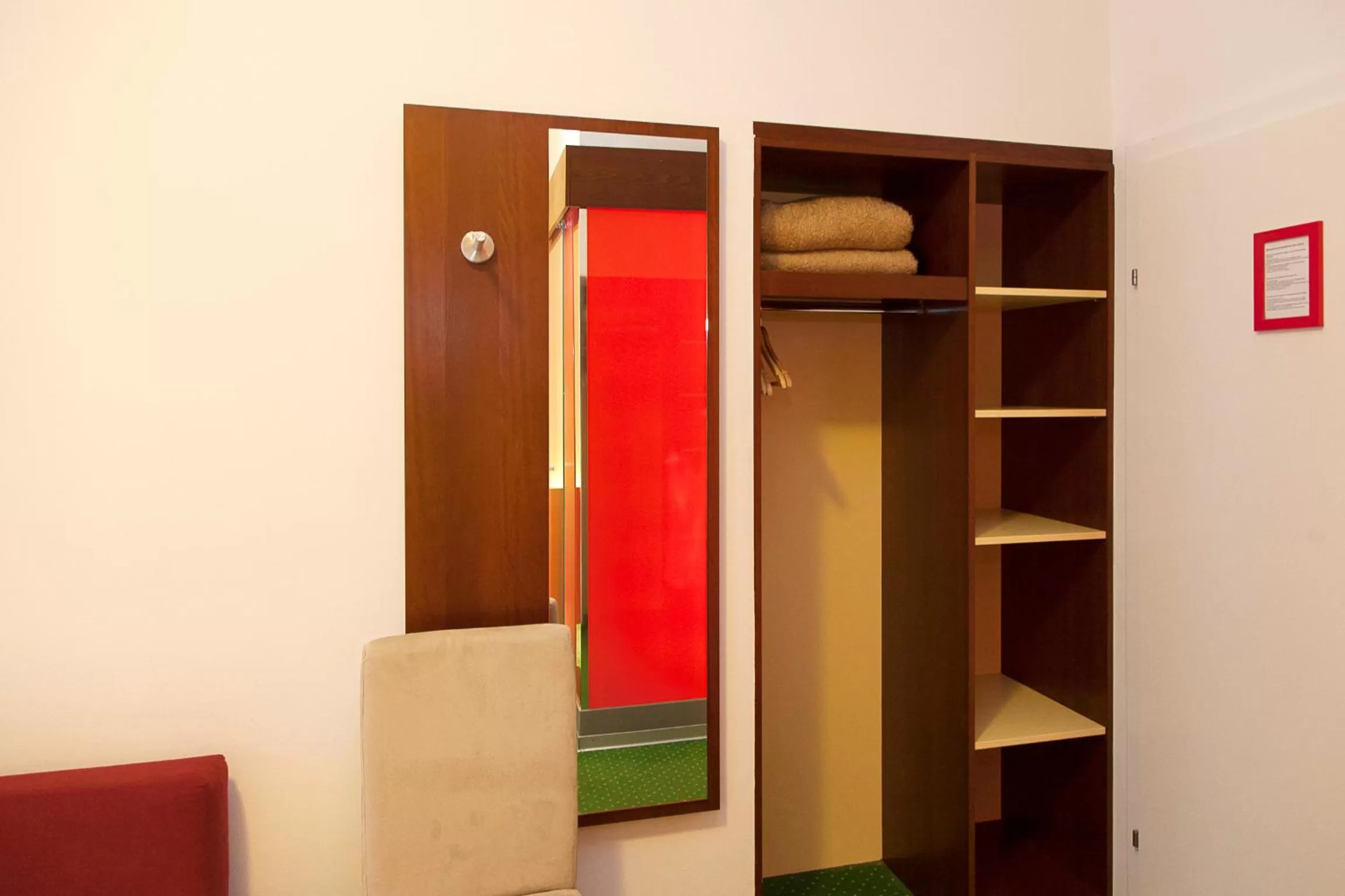 Decorative detail in Pension Stadthalle