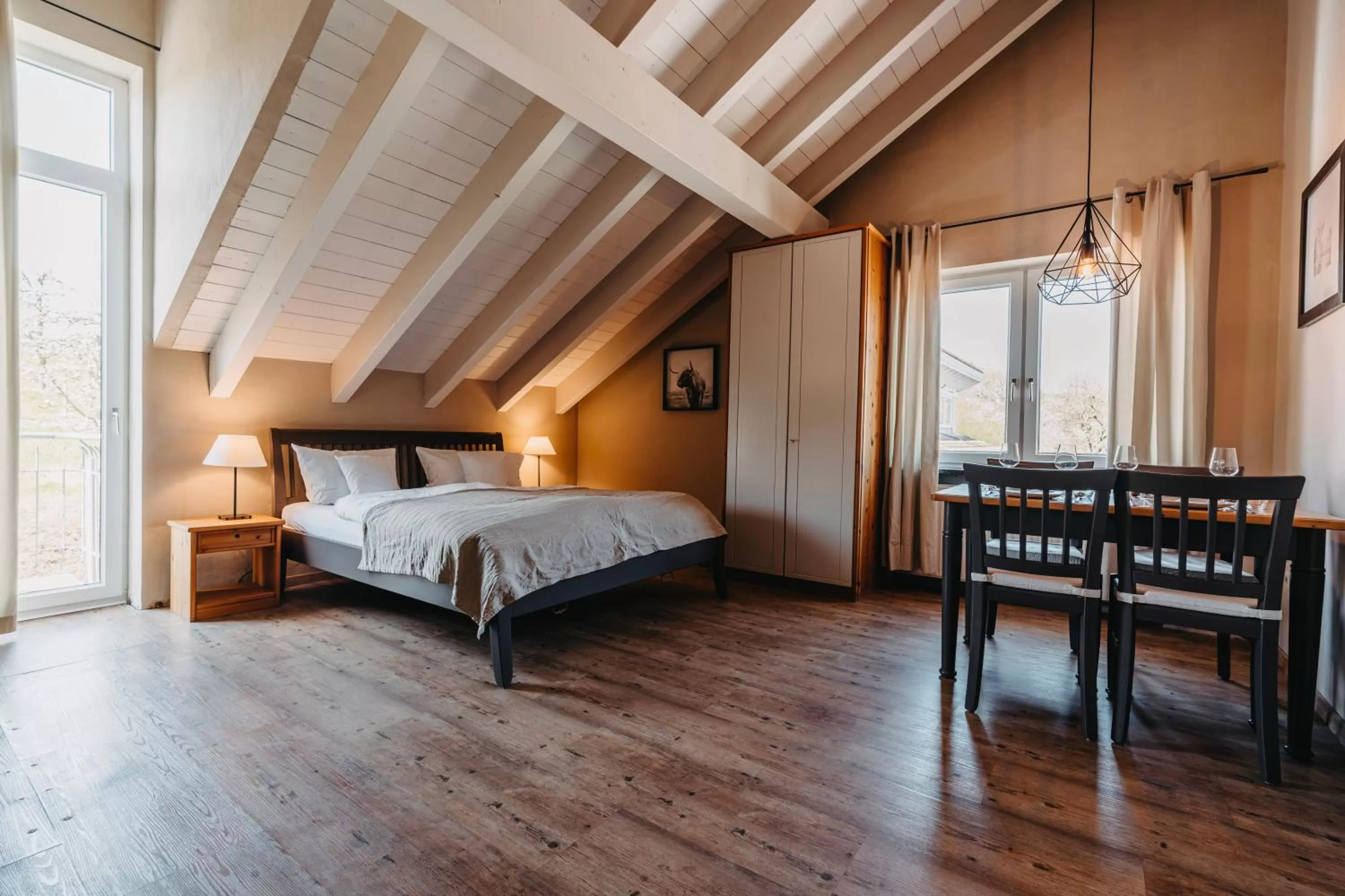 Photo of the whole room, Bed in Becksteiner Rebenhof