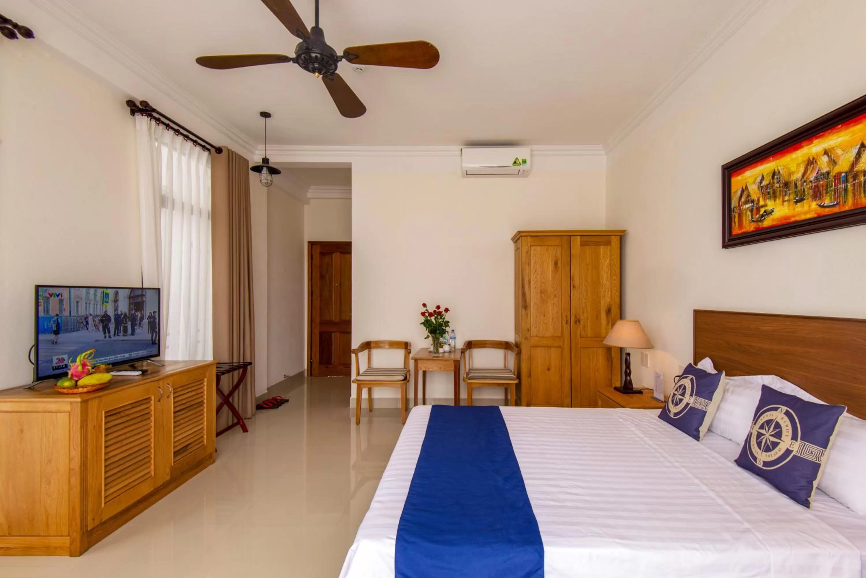 Photo of the whole room, Bed in Santa Sea Villa