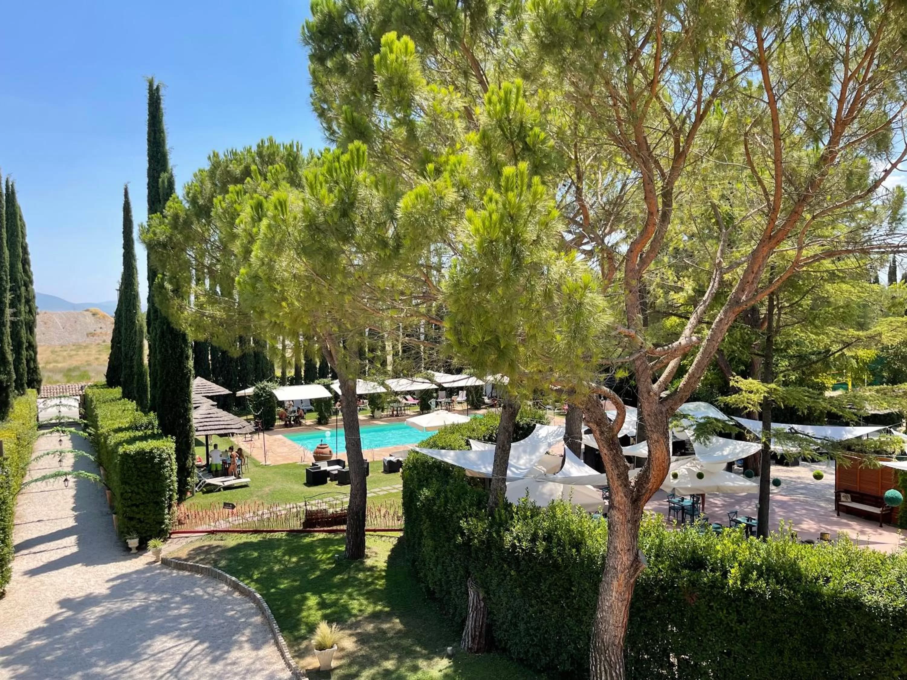Garden, Swimming Pool in Mapepa Village apartments