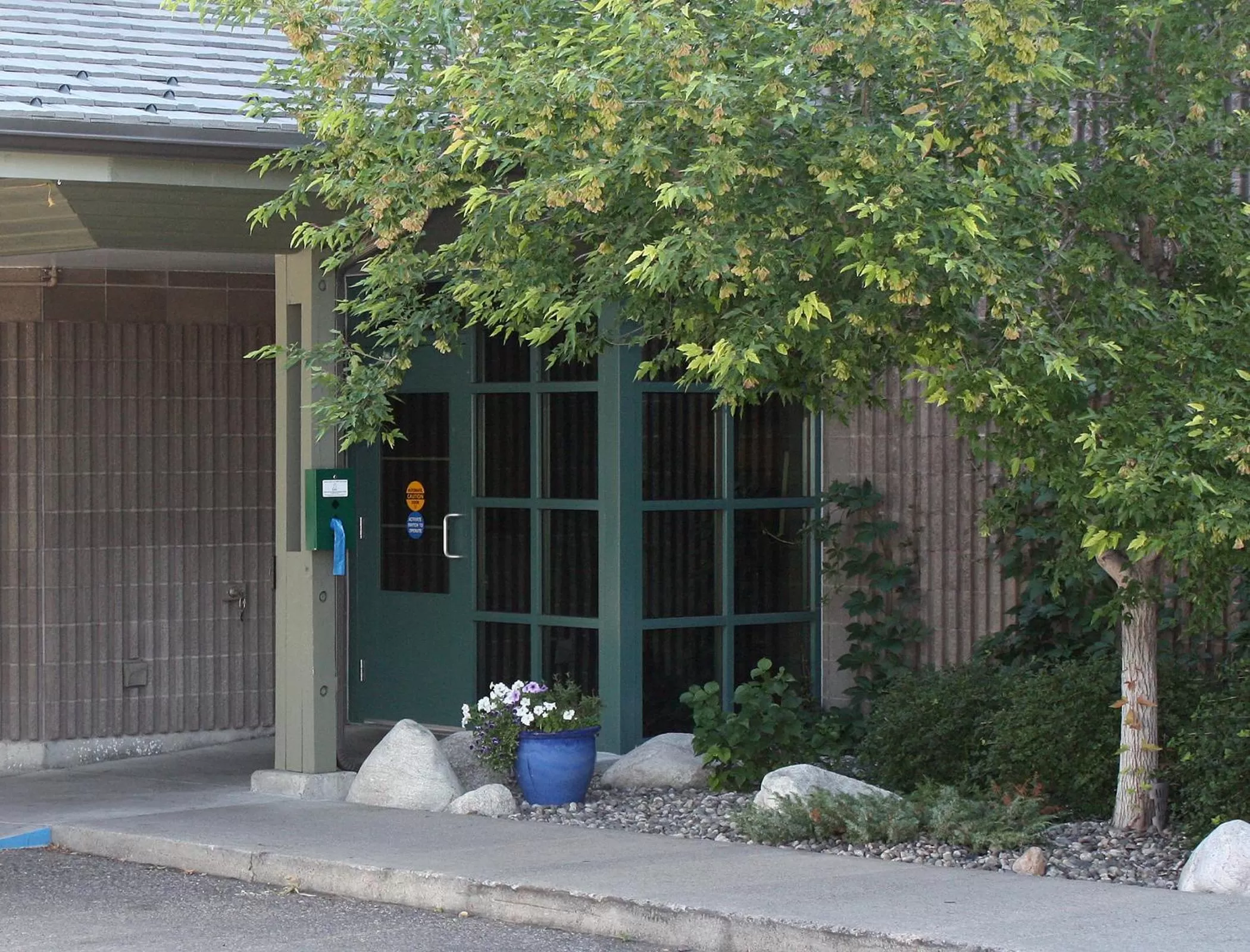 Facade/entrance in Riversage Billings Inn