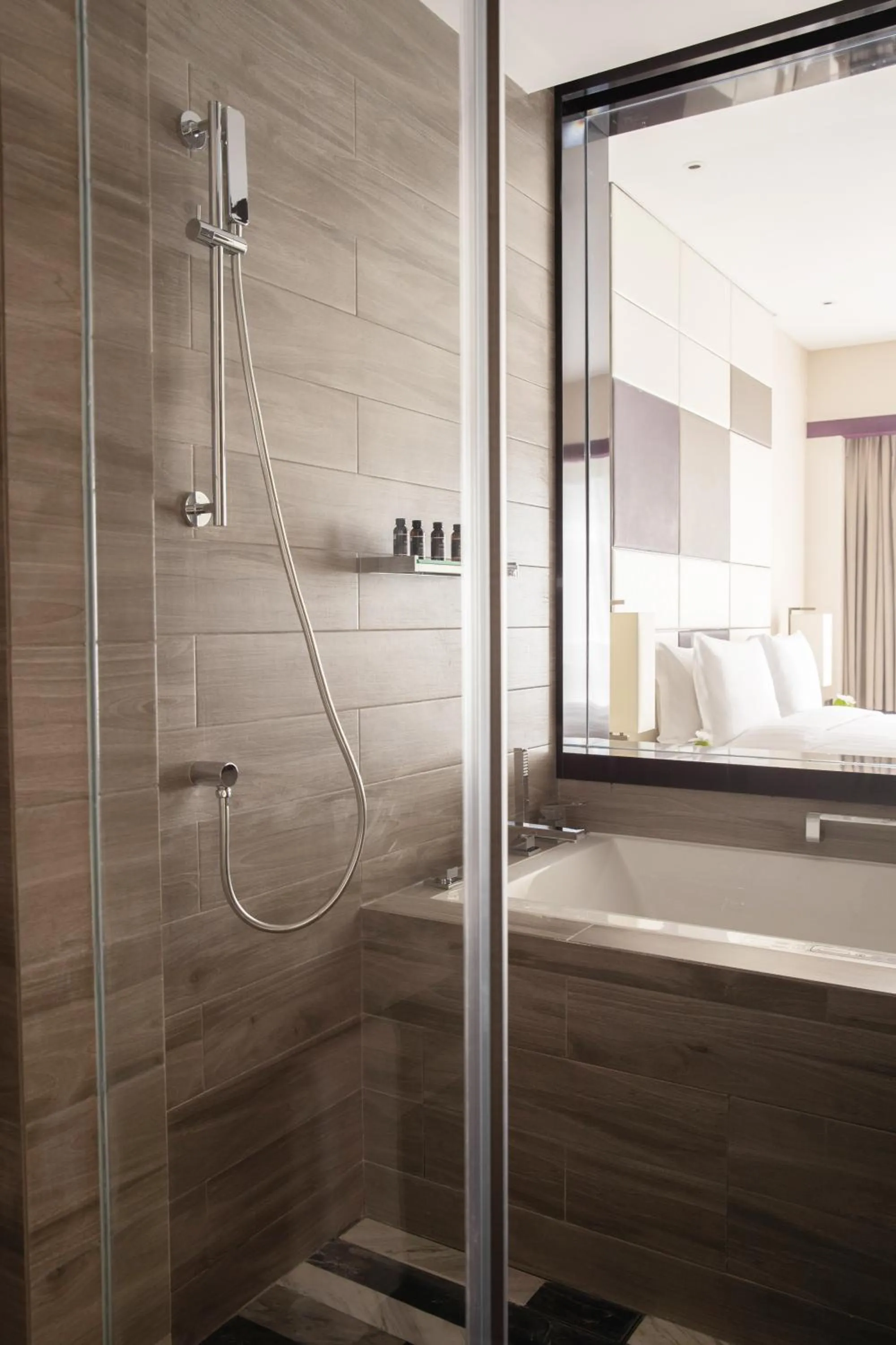 Shower in Jumeirah Living Guangzhou