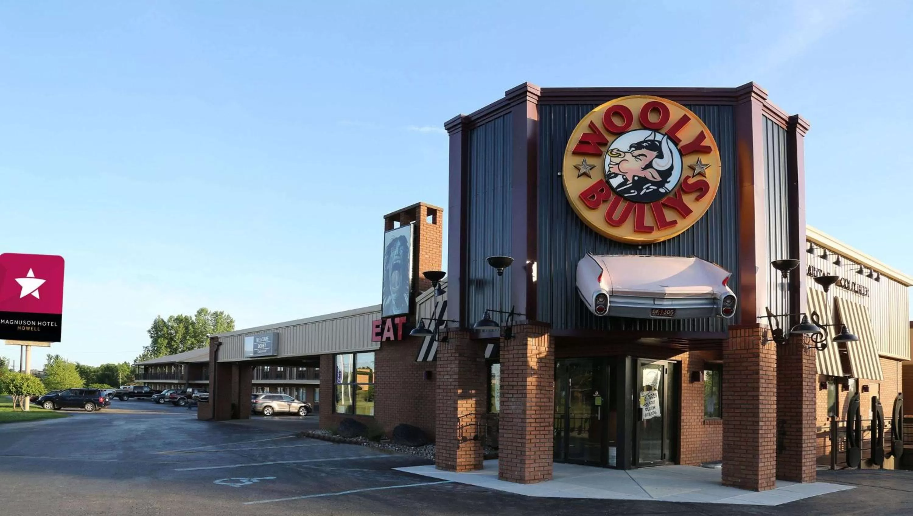 Restaurant/places to eat in Magnuson Hotel Howell/Brighton