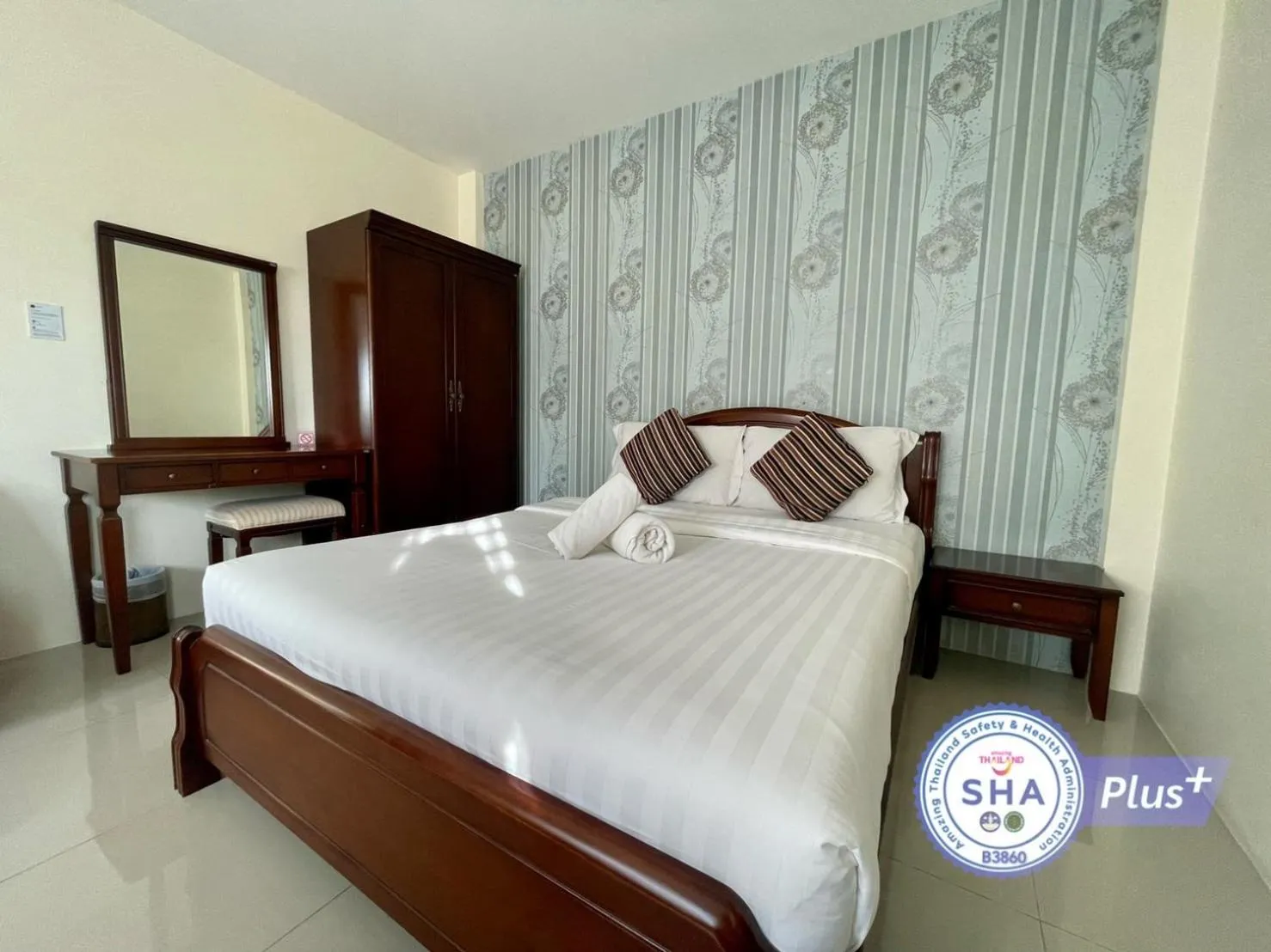 Bed in Alisa Krabi Hotel-SHA Plus