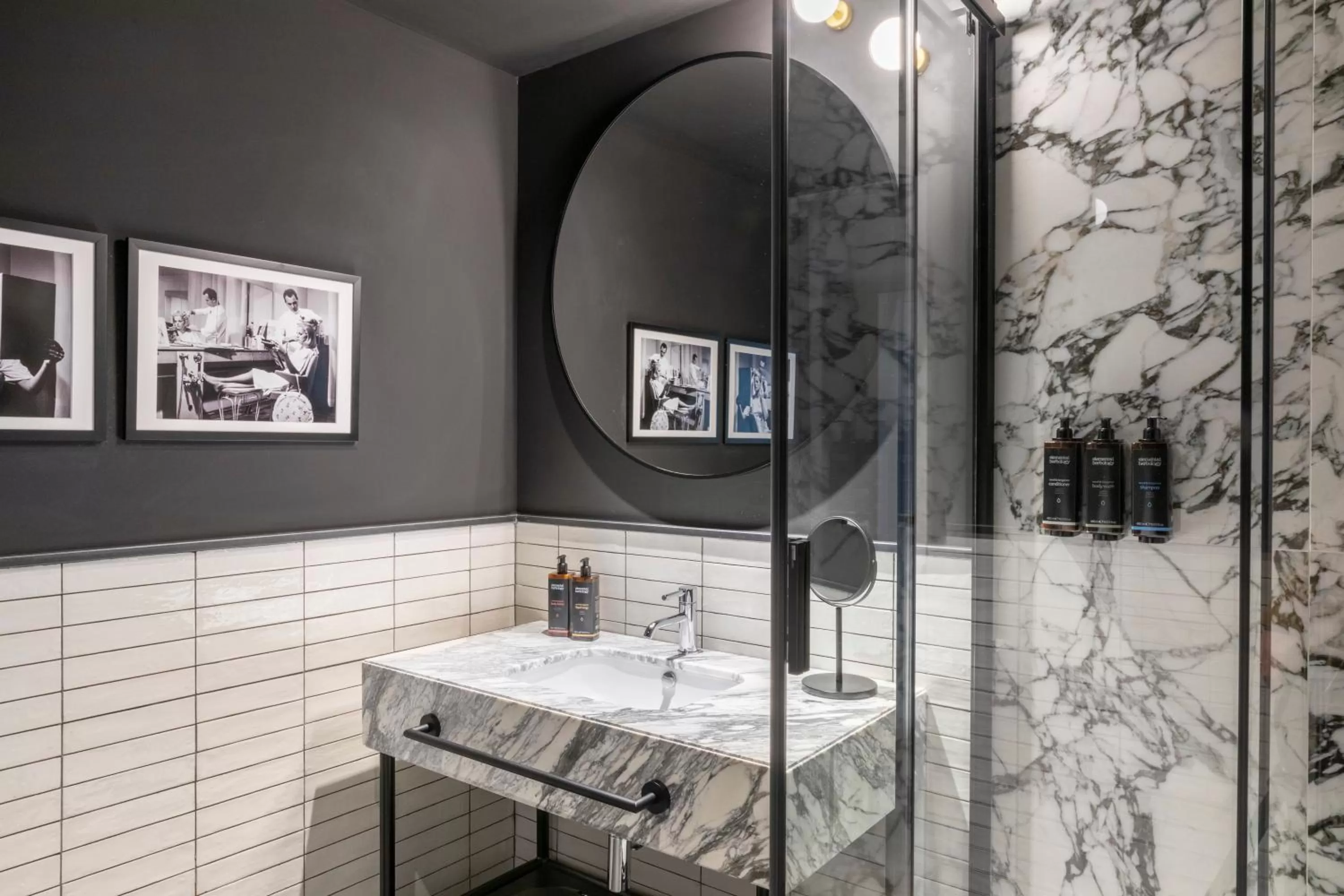 Bathroom in Palazzo Velabro, a Member of Design Hotels