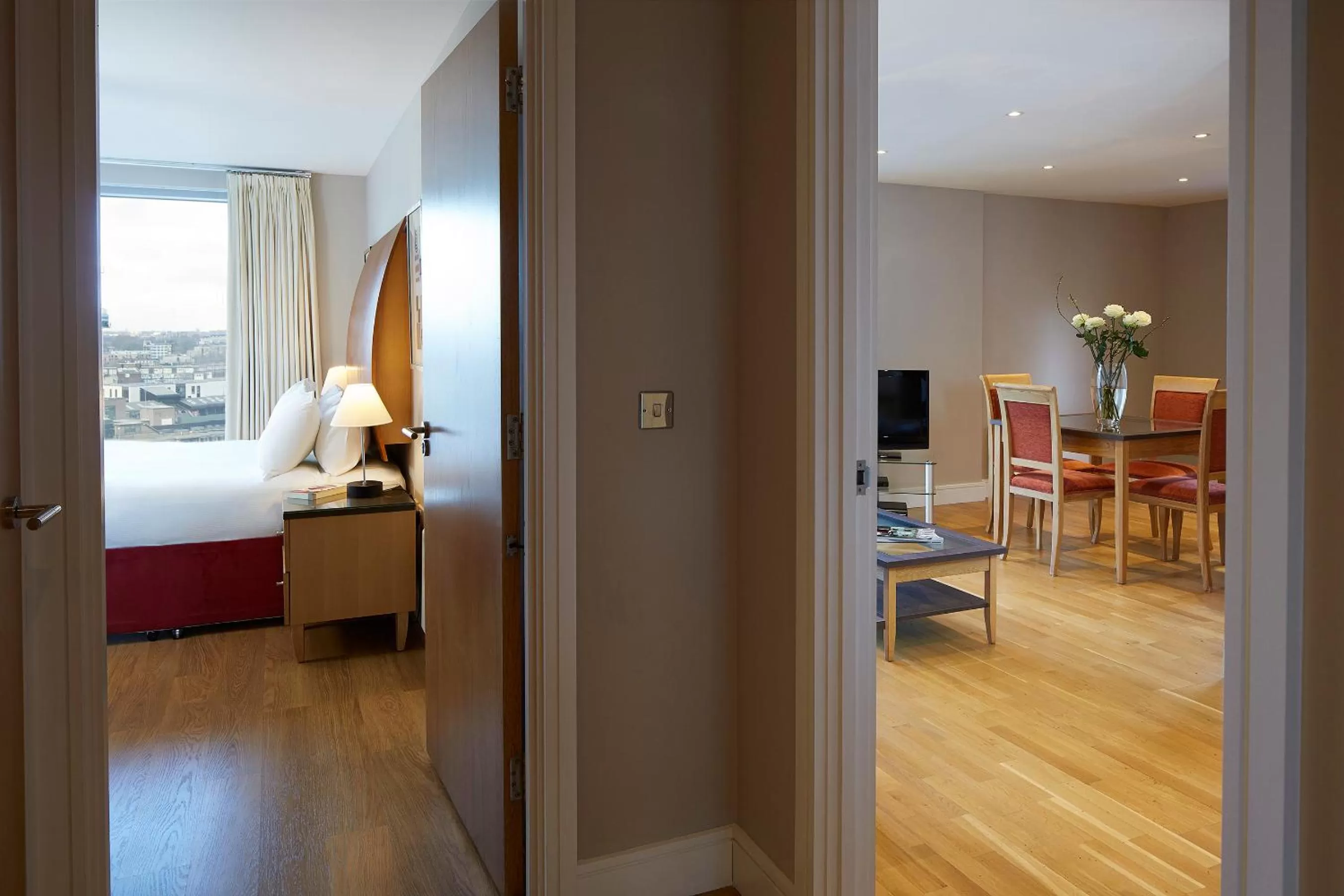 Living room in Marlin Aldgate Tower Bridge