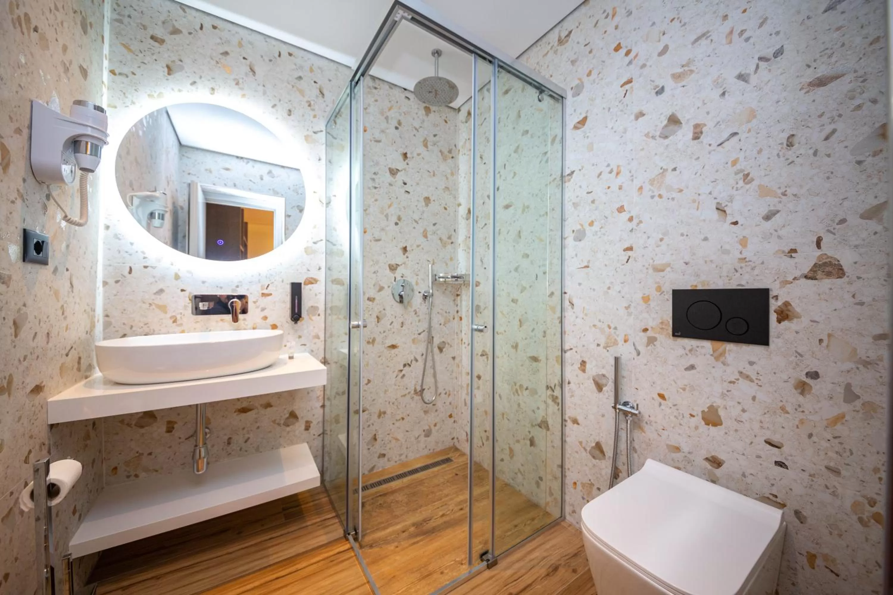 Bathroom in Hotel Lili-1