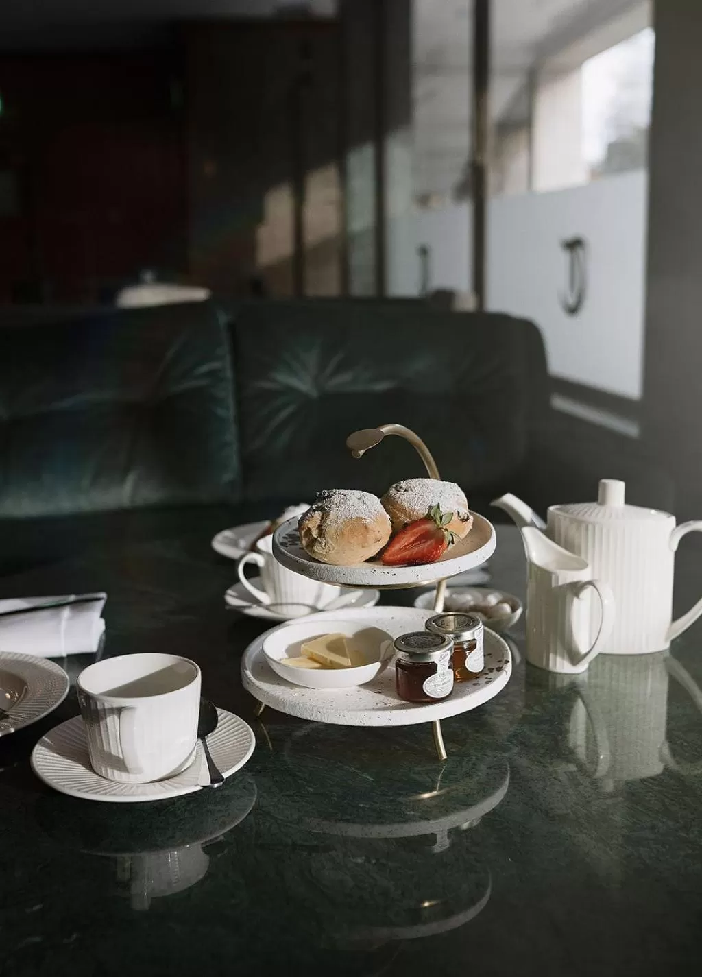 Food and drinks in Telegraph Hotel - Coventry