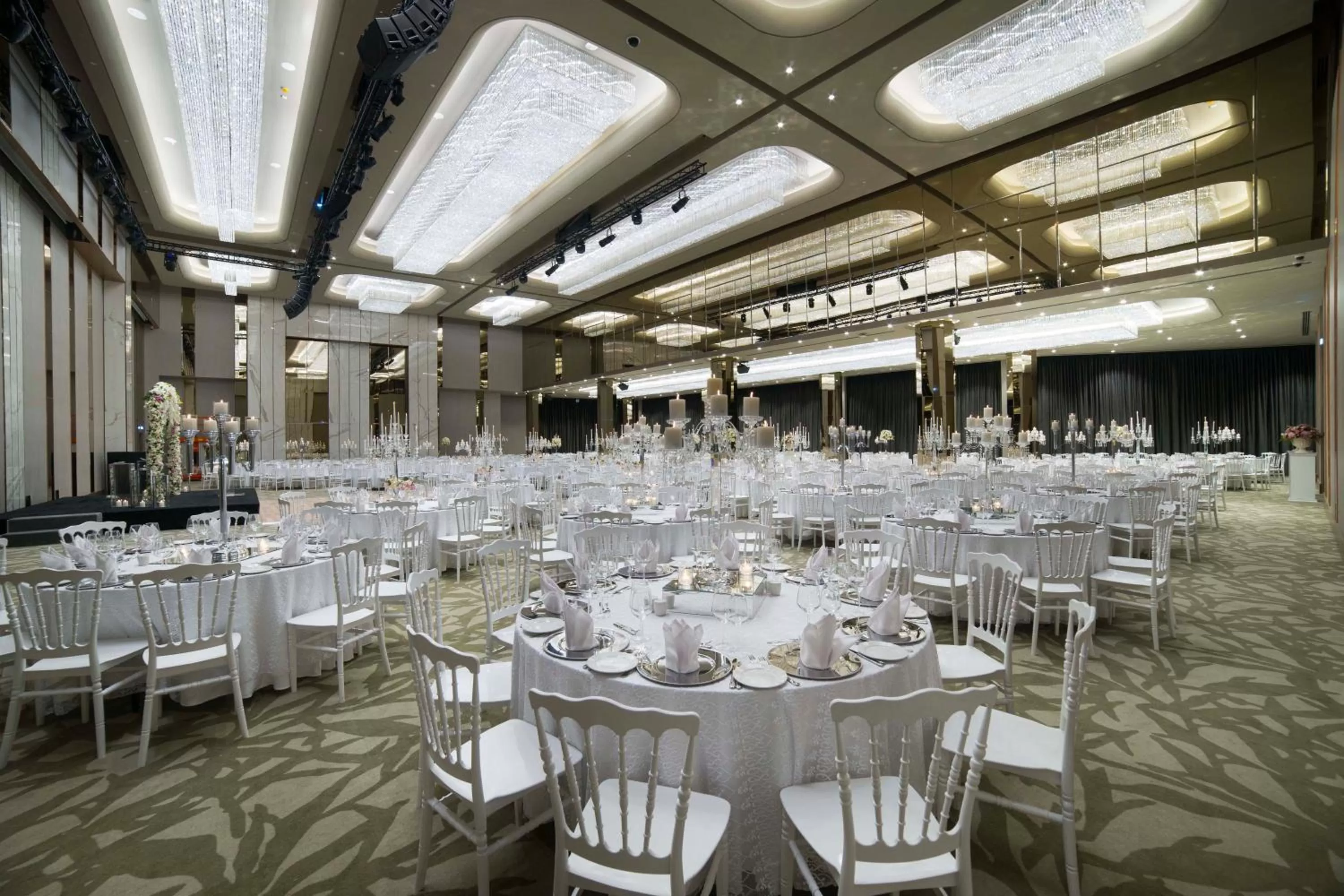 Activities in Radisson Collection Hotel, Vadistanbul