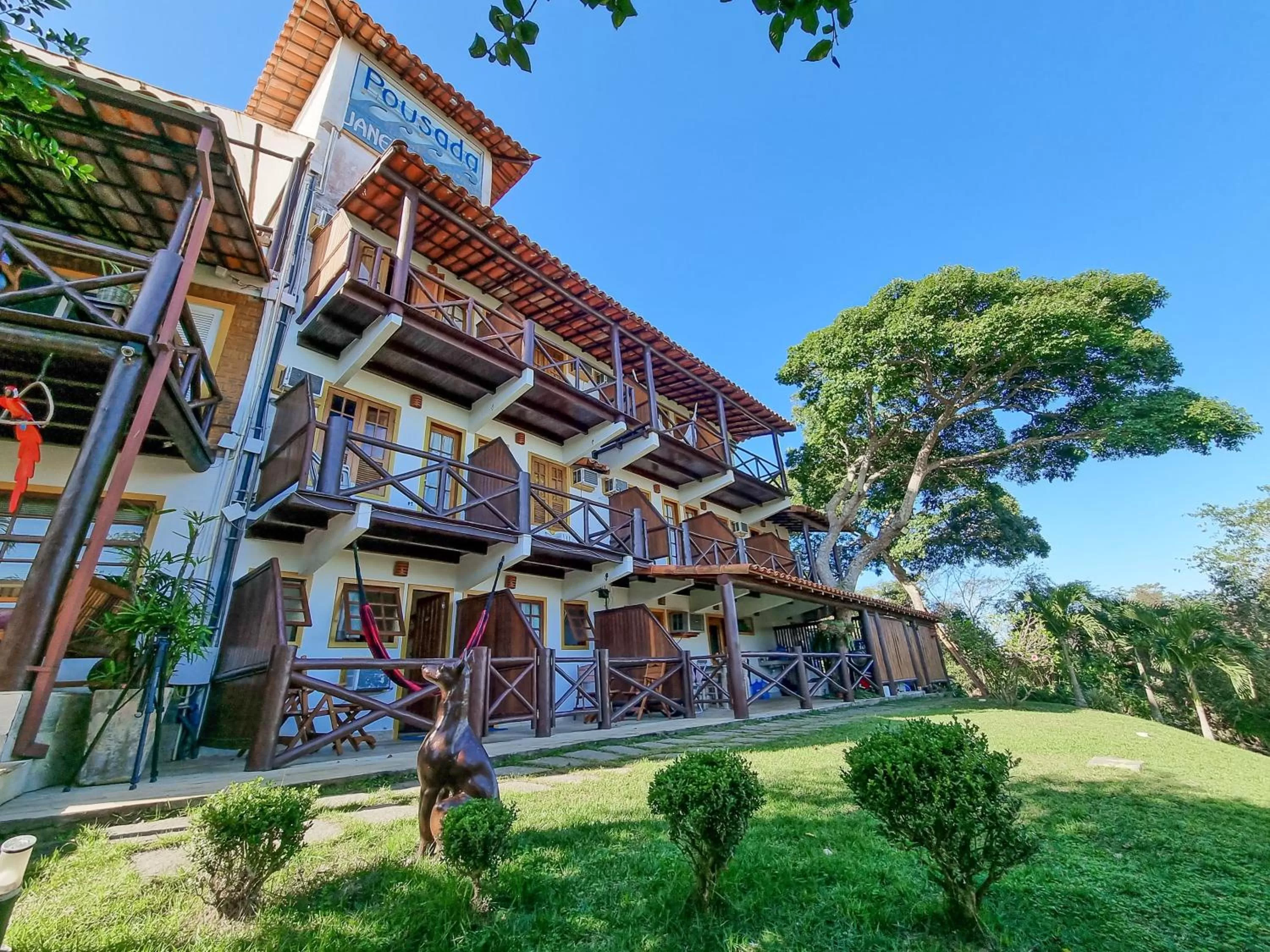 Property Building in Bliss Hotéis Concept