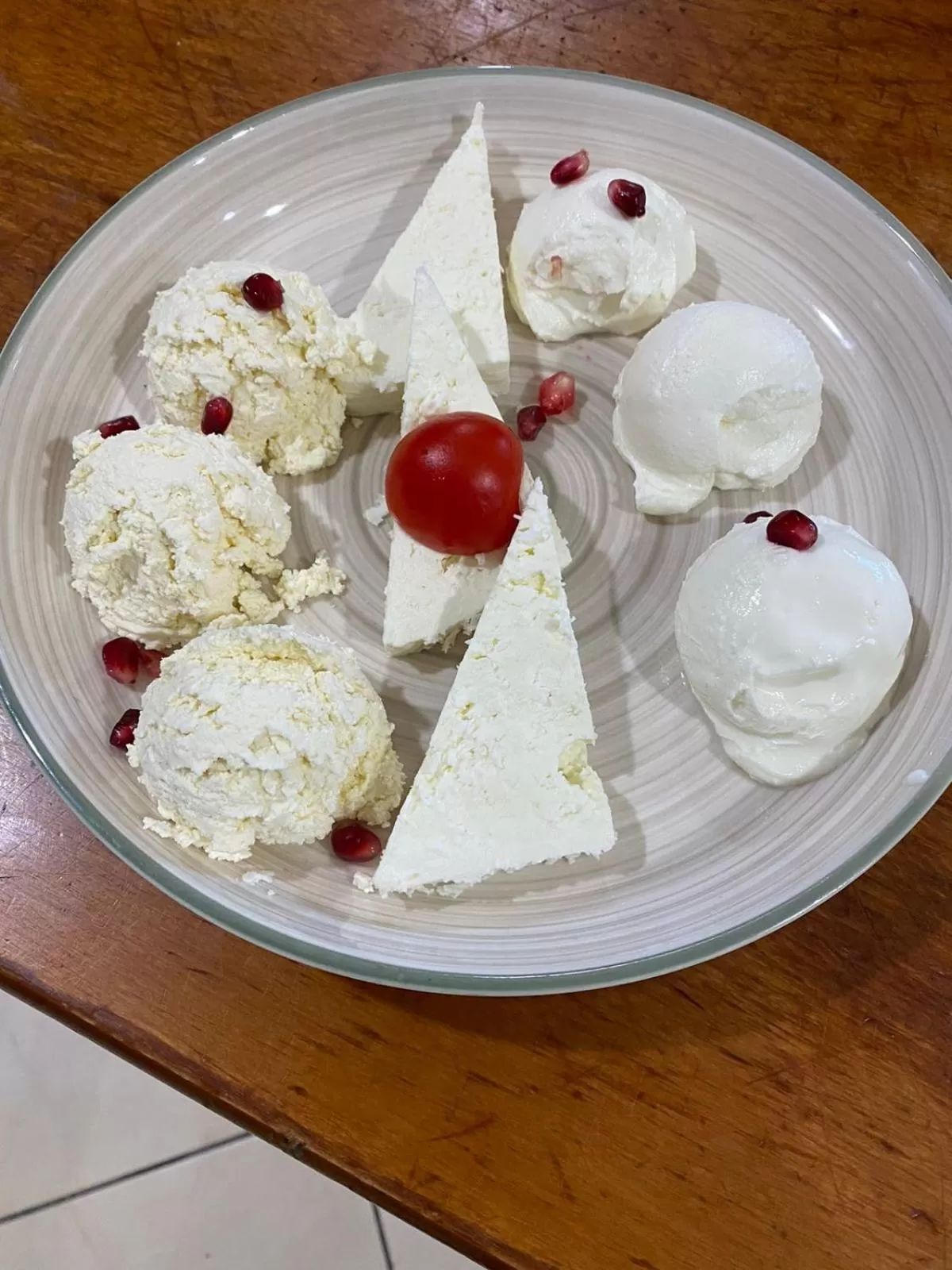 Meals in Ardenica Boutique Hotel