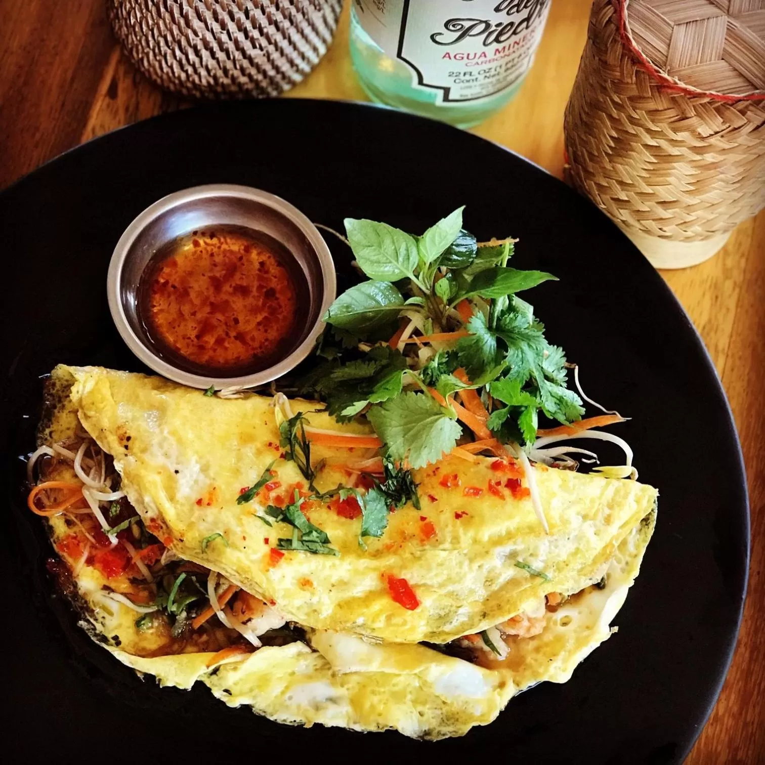 Restaurant/places to eat in Antera Hotel & Residences