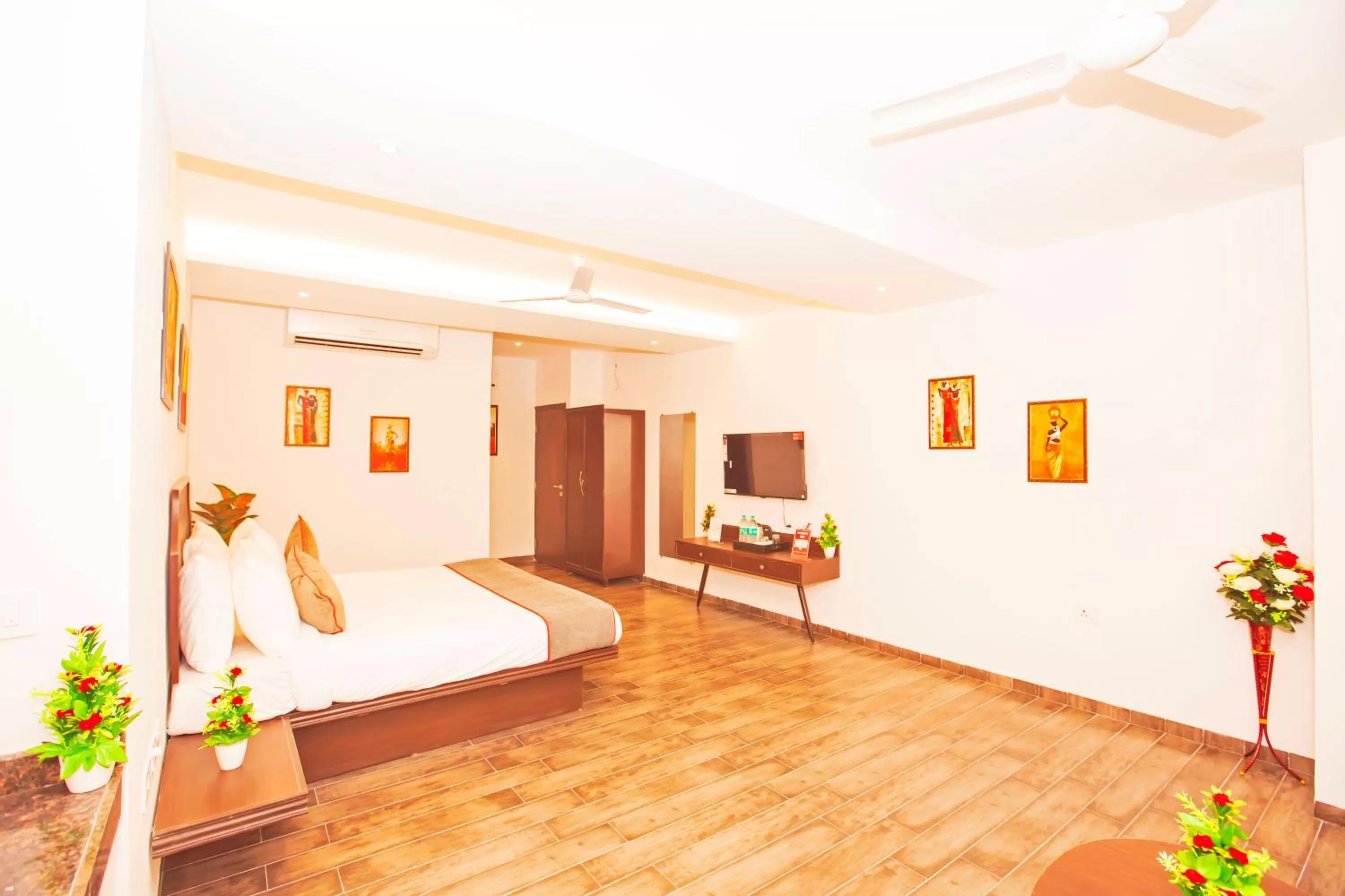 Photo of the whole room in Octave Parkland Suites