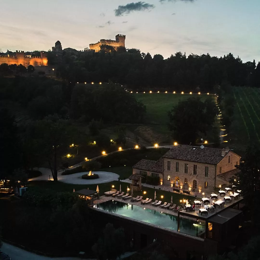 Property building in Terra di Gradara