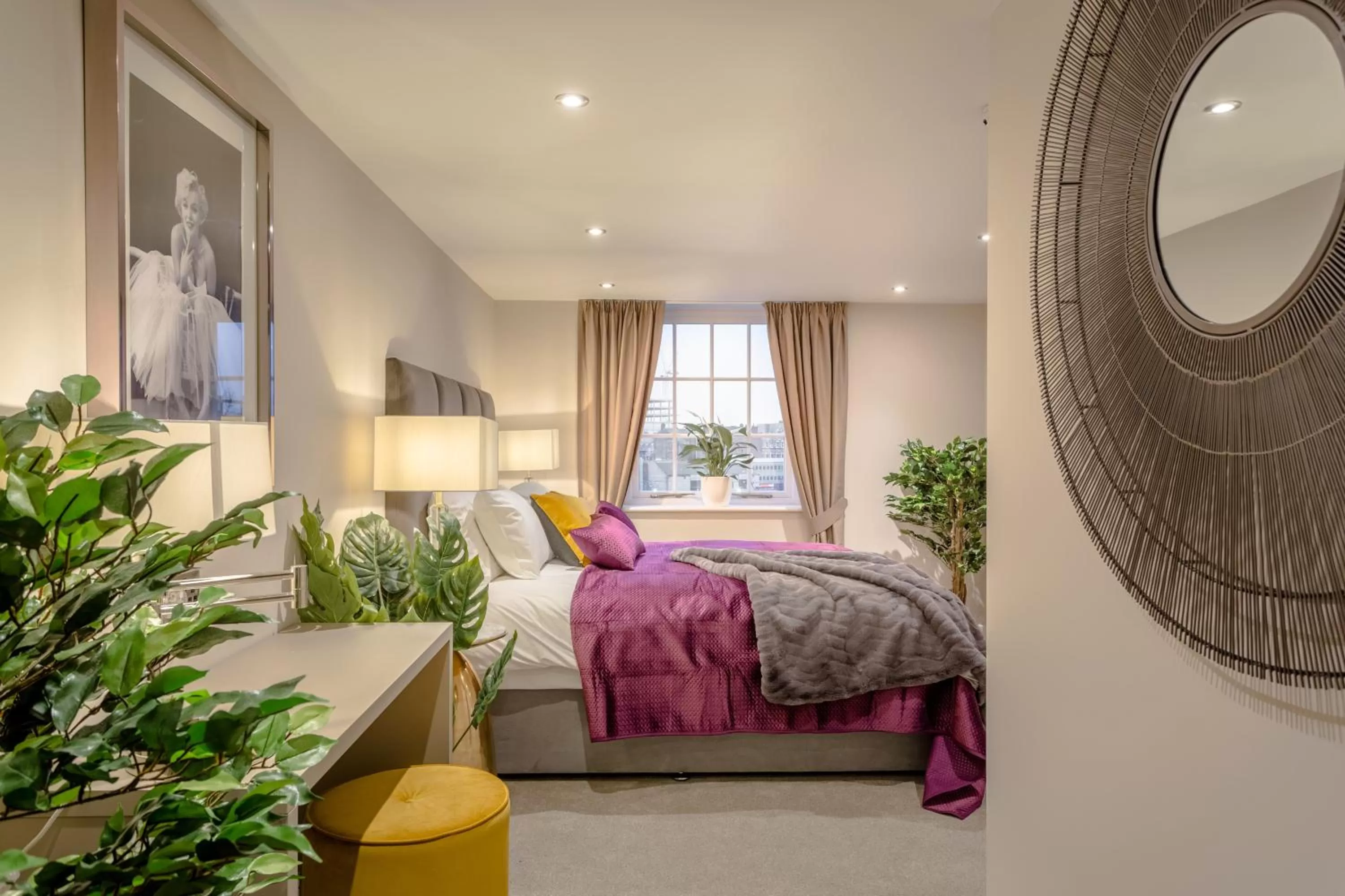 Photo of the whole room, Bed in Heritage Mews Nottingham