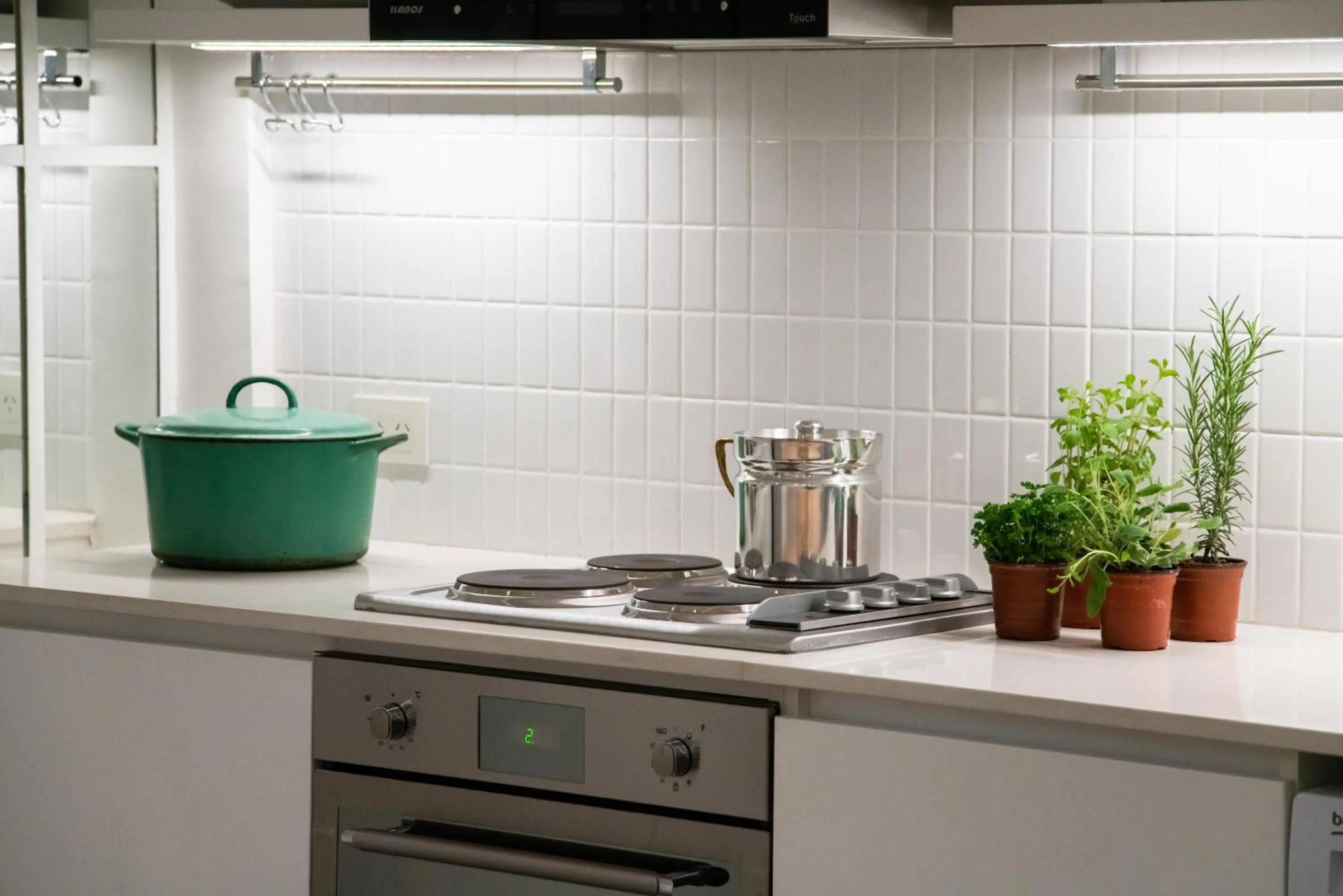 Kitchen or kitchenette in Franca City Hostel