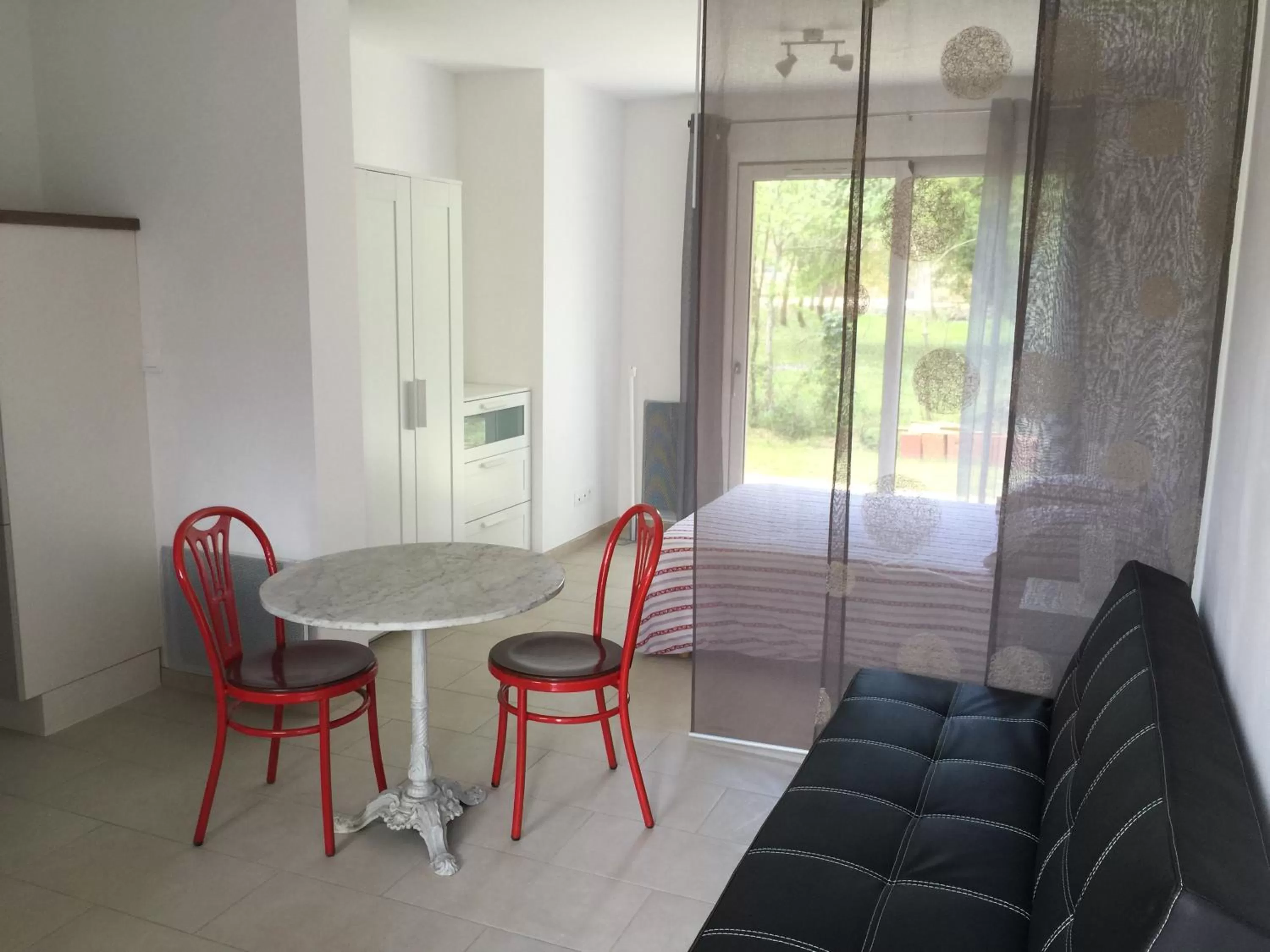 Studio with Terrace in La Caronnière