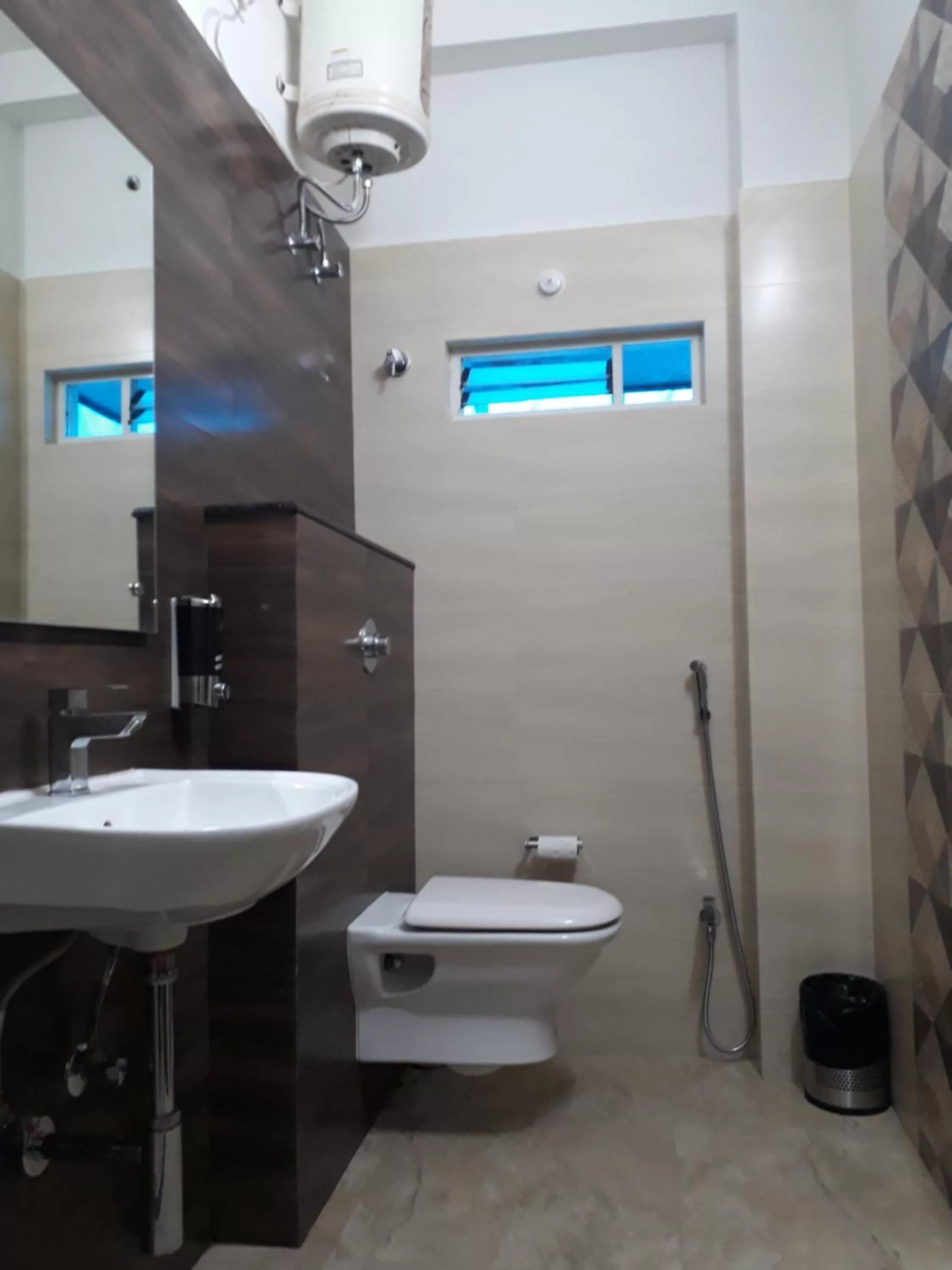 Bathroom in Hotel Mount View, Siliguri