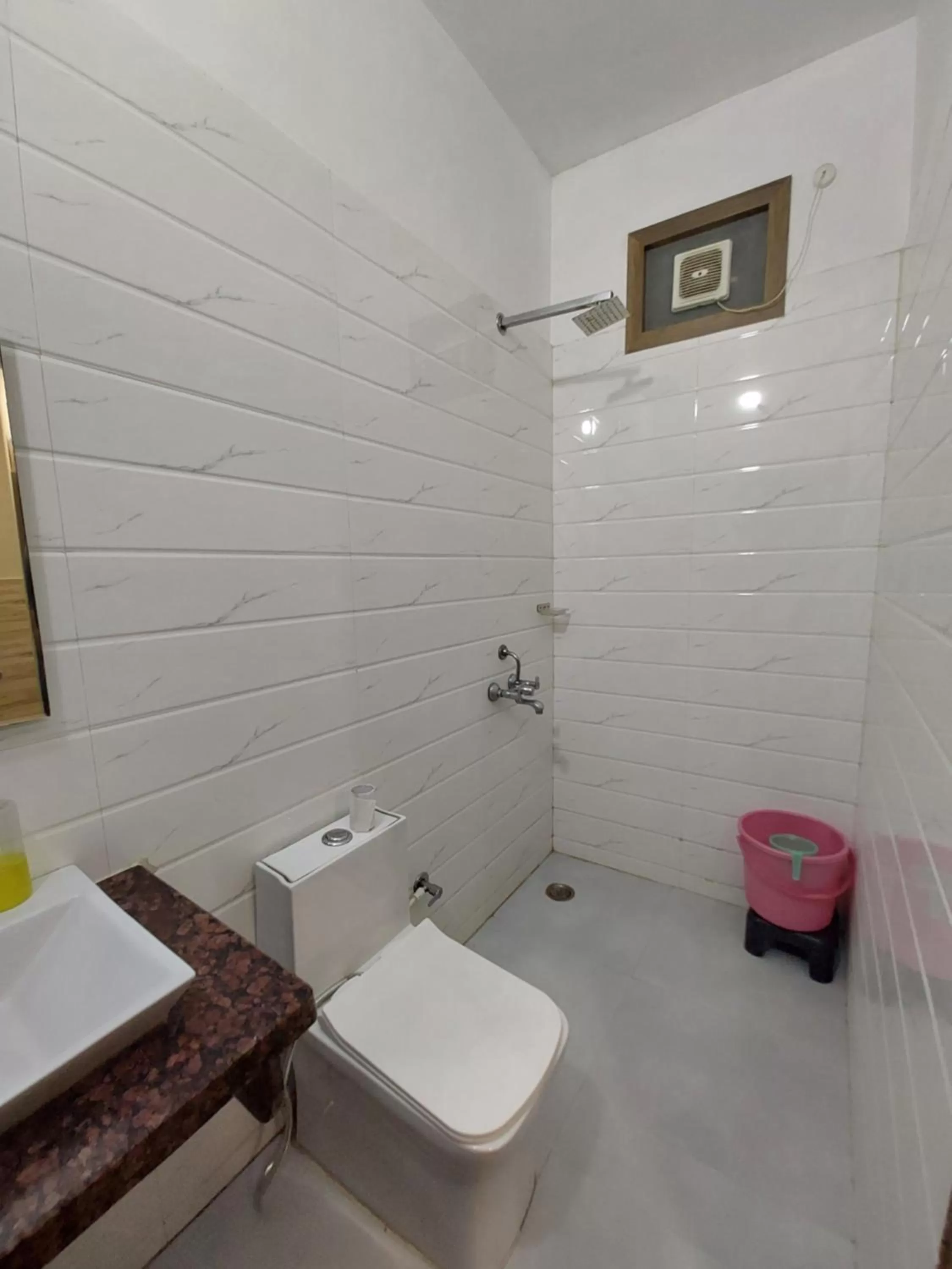 Shower in Taj Nice Point Manage by Taj Sunrise Group