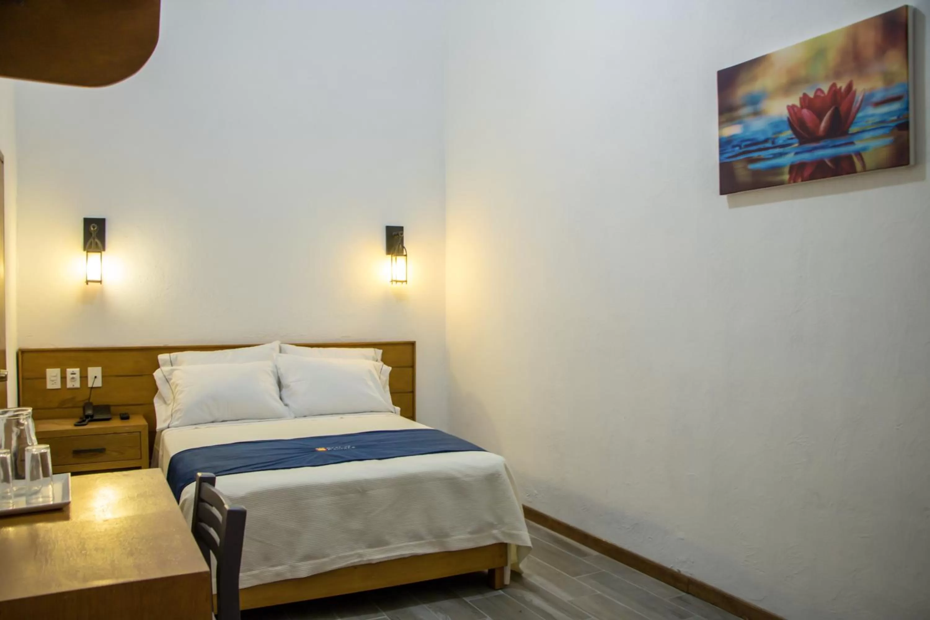 Photo of the whole room, Bed in Hotel Real de Castilla